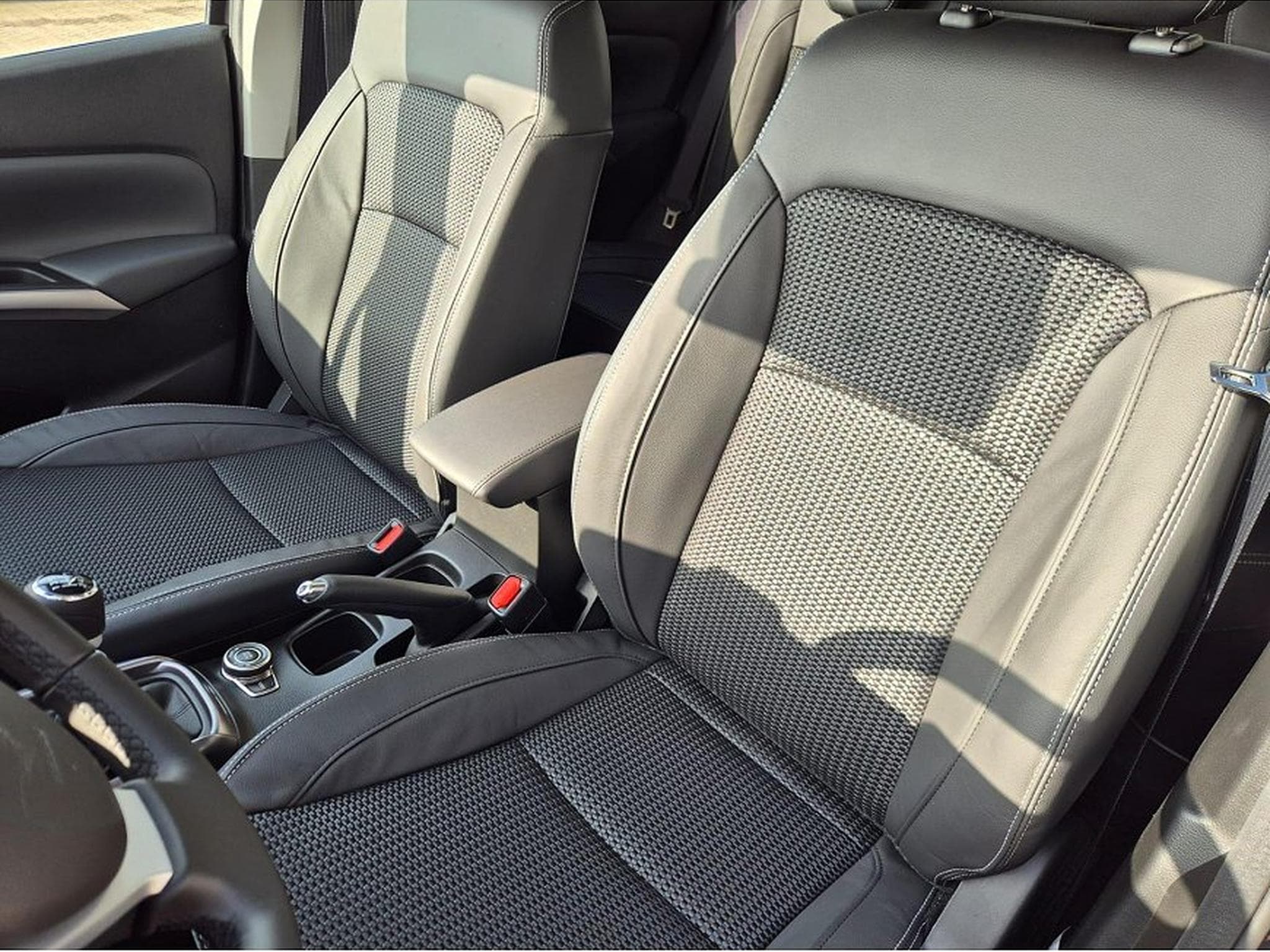 Suzuki S-Cross (2026) - Photo 11