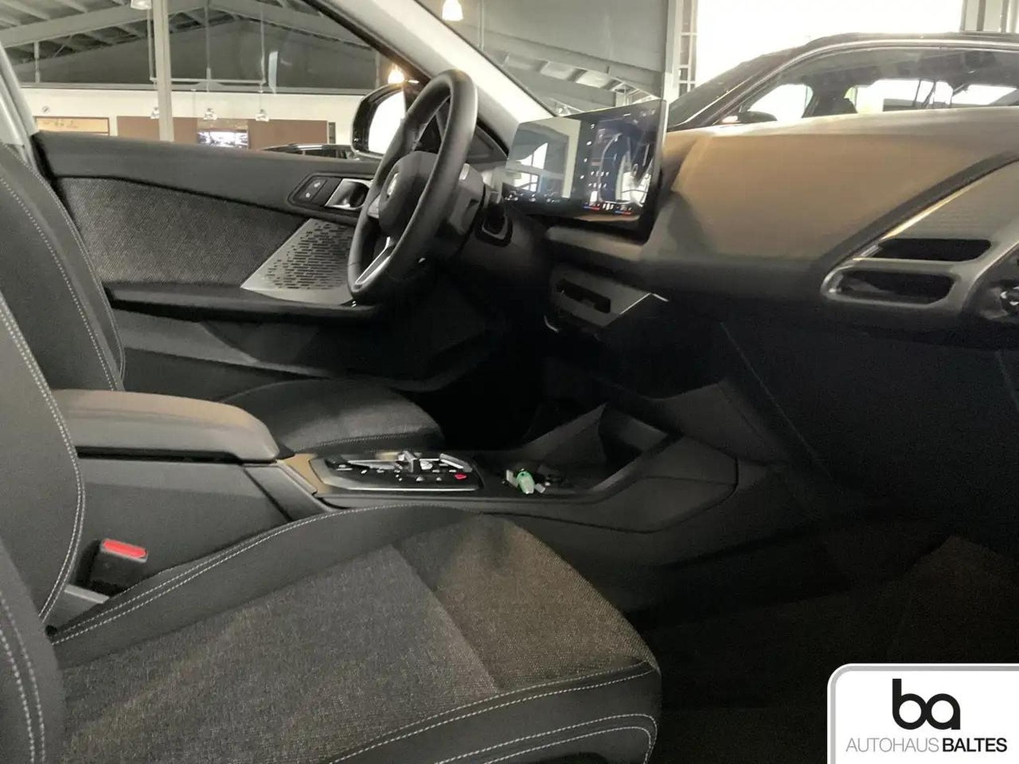 BMW 116 (2025) - Photo 6