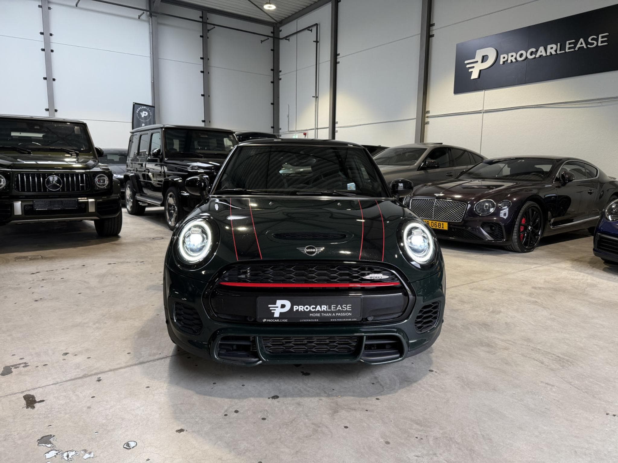 Mini Cooper John Cooper Works JCW 231/ GREEN/ STAR SKY (2020) - Photo 5