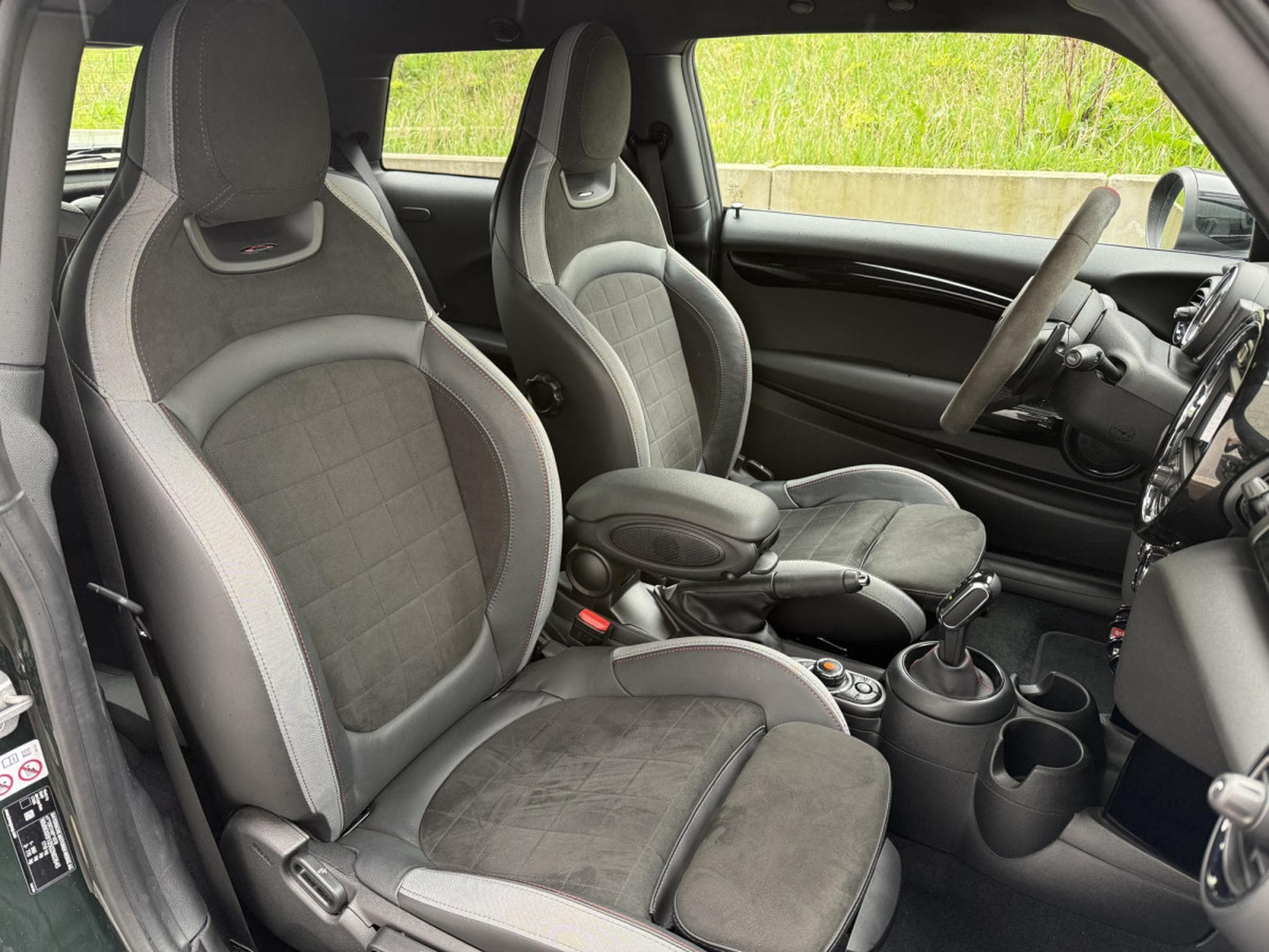 Mini Cooper John Cooper Works JCW 231/ GREEN/ STAR SKY (2020) - Photo 8