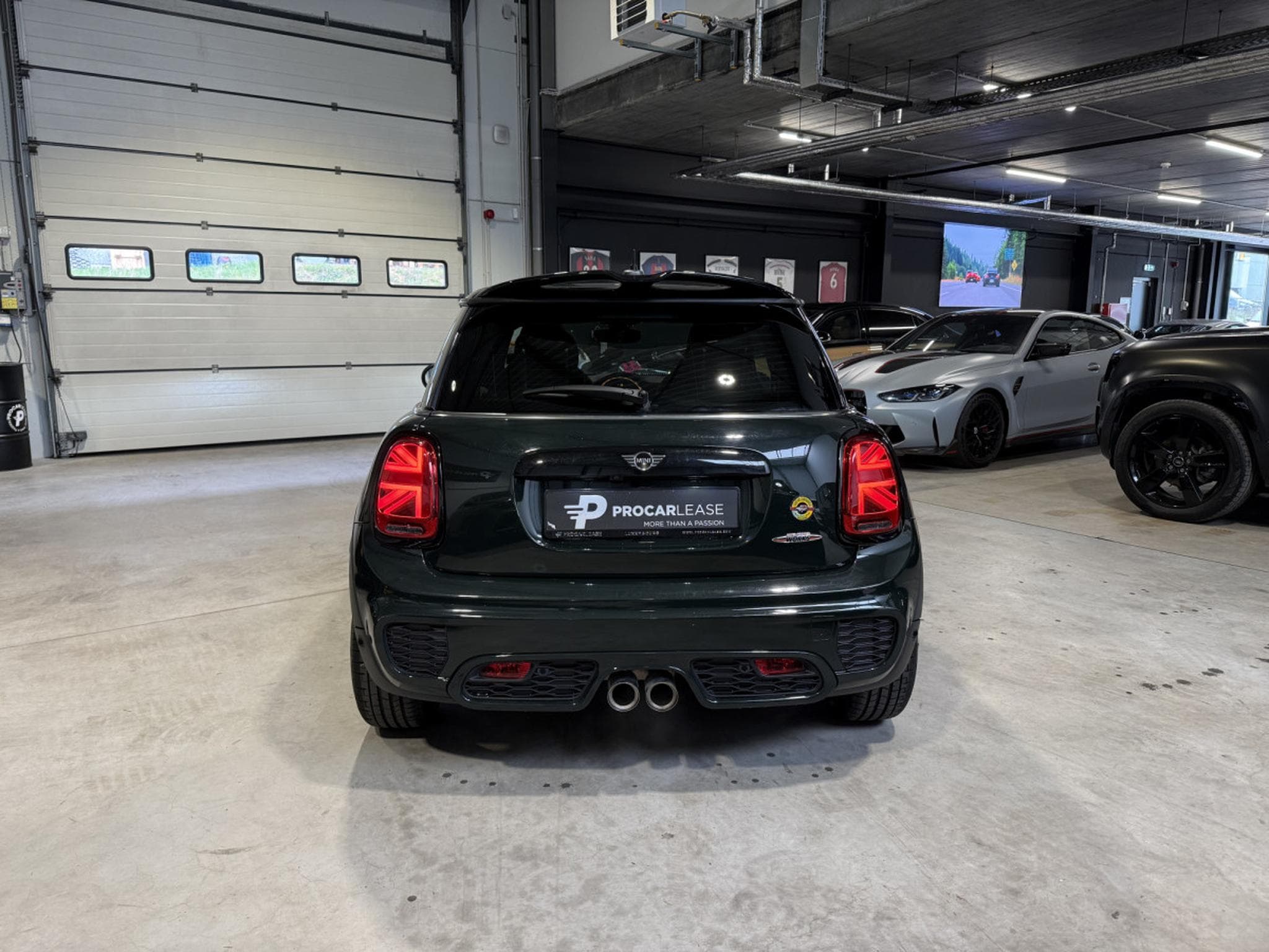 Mini Cooper John Cooper Works JCW 231/ GREEN/ STAR SKY (2020) - Photo 9