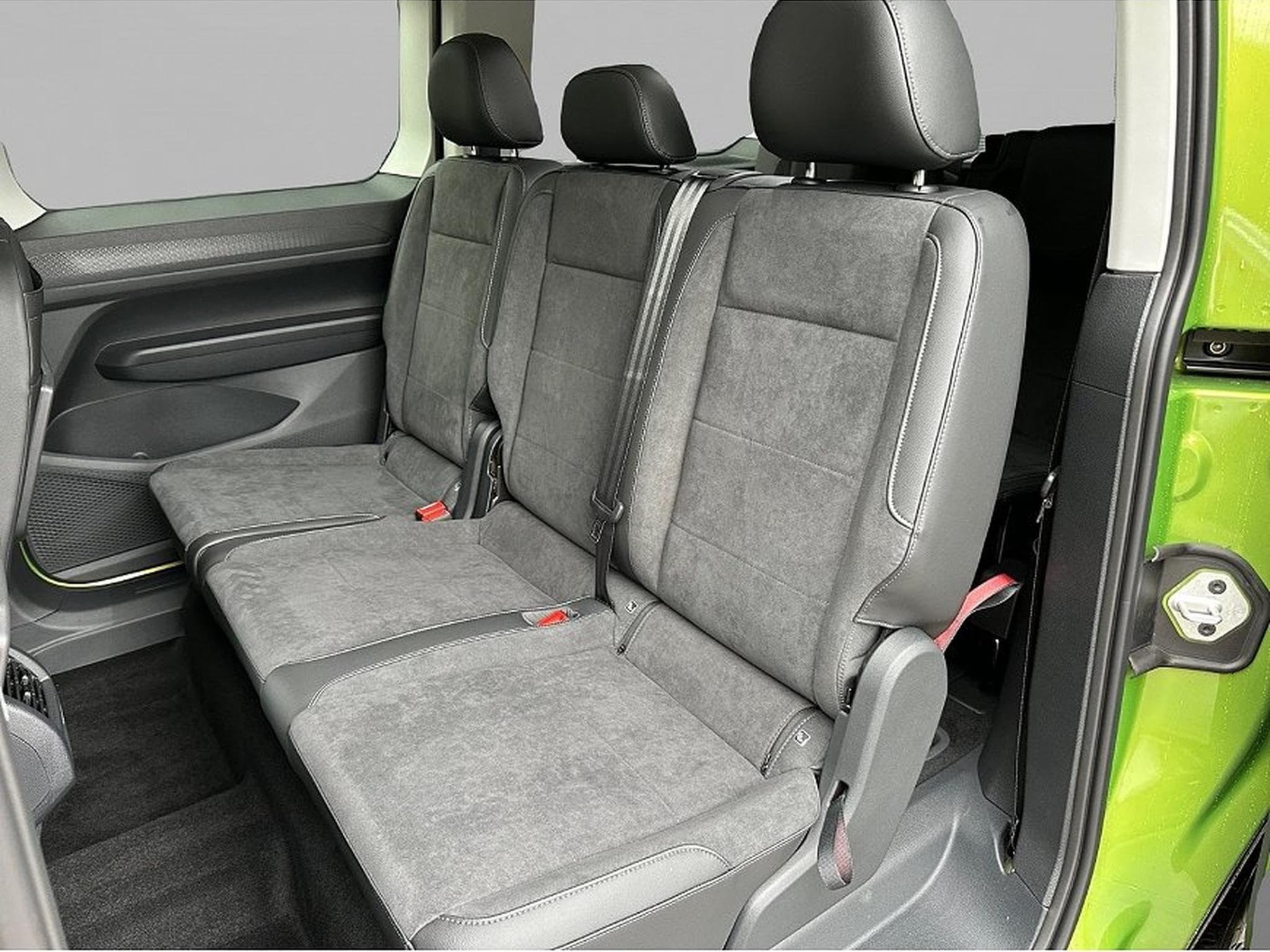 VW Caddy (2024) - Photo 6