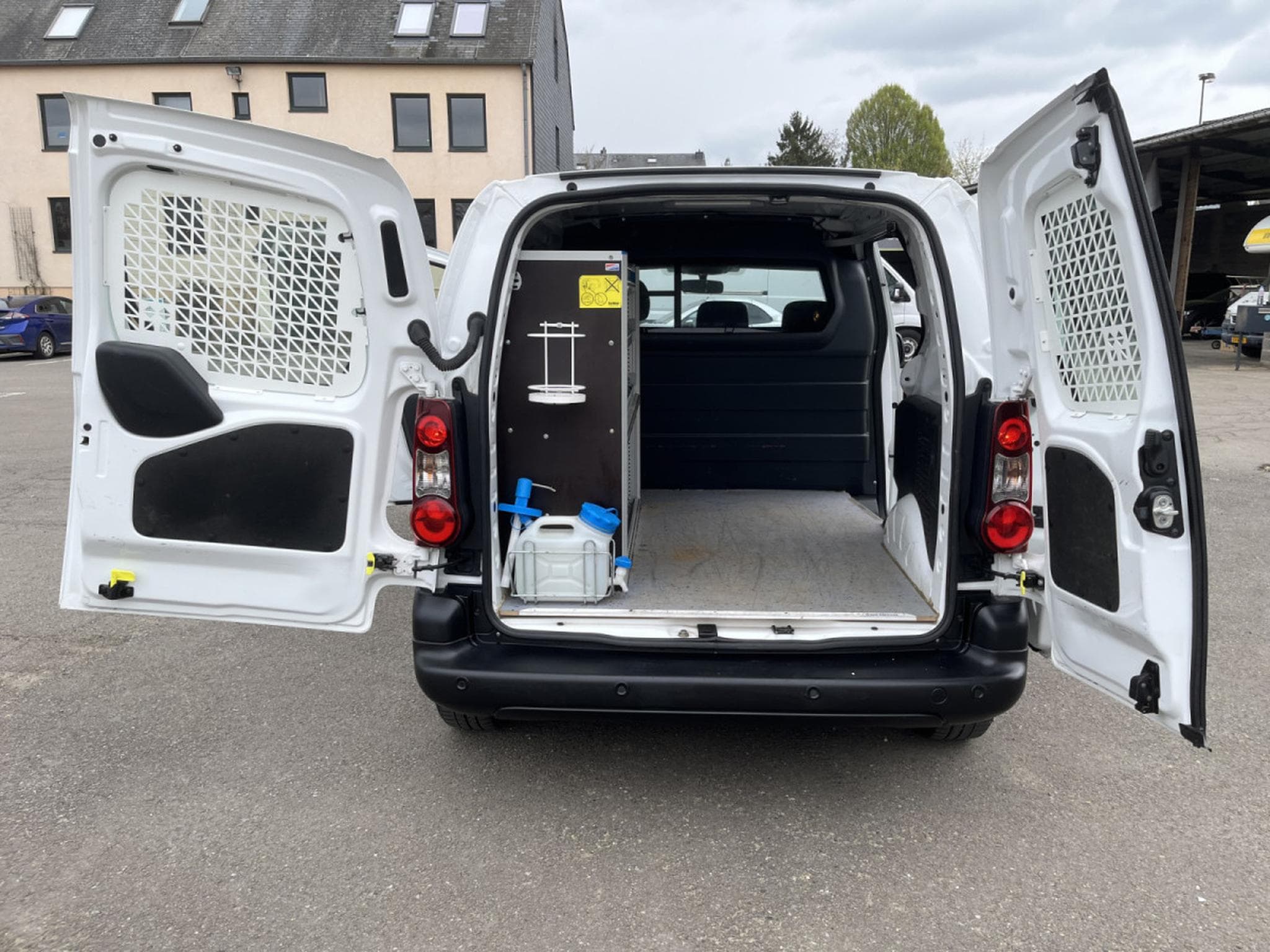 Peugeot Partner 1.6 Blue Hdi 100cv 3 places Clim Tempomat PDC 18.000km! (2018) - Foto 16