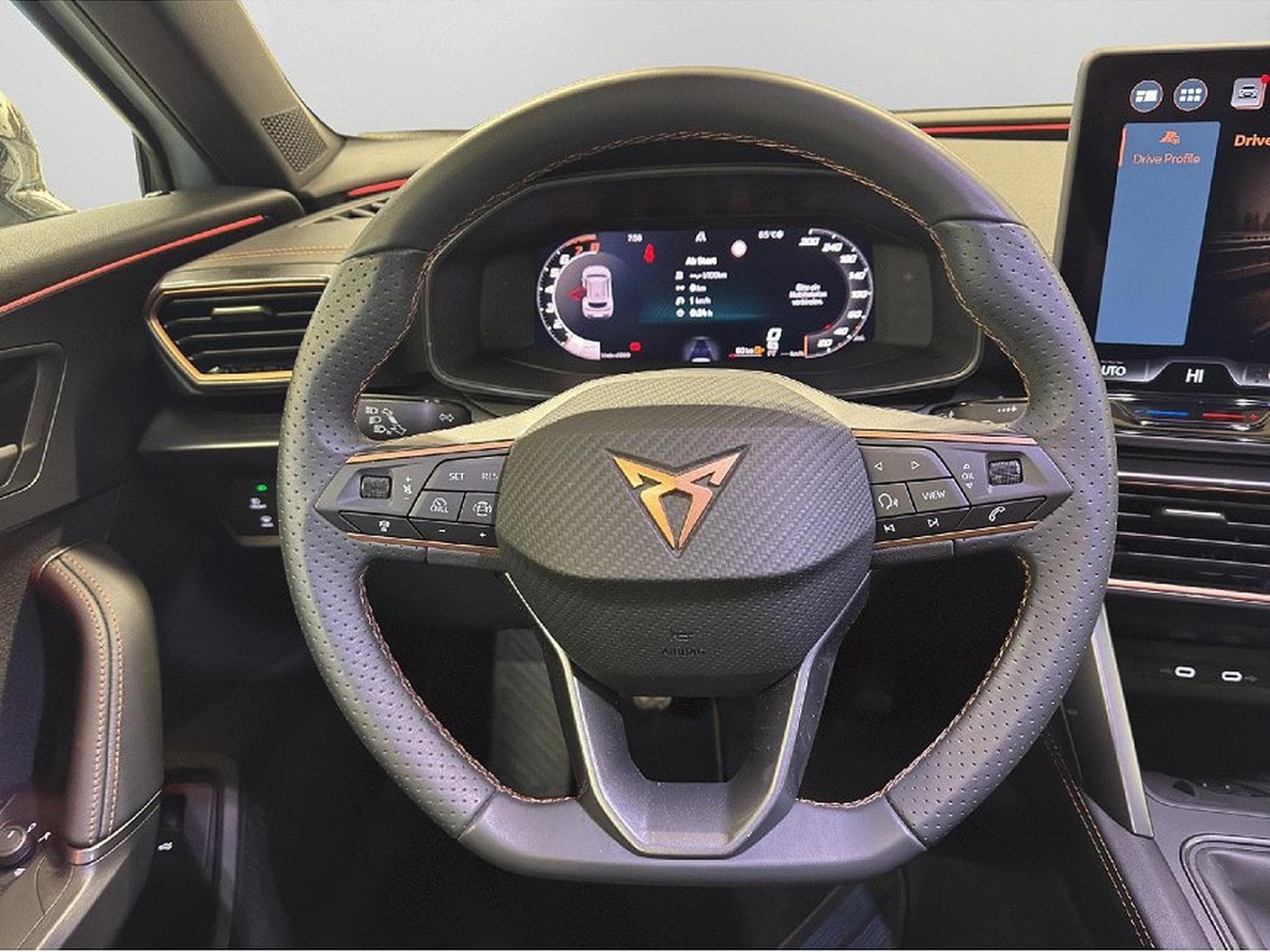 Cupra Formentor (2025) - Photo 17