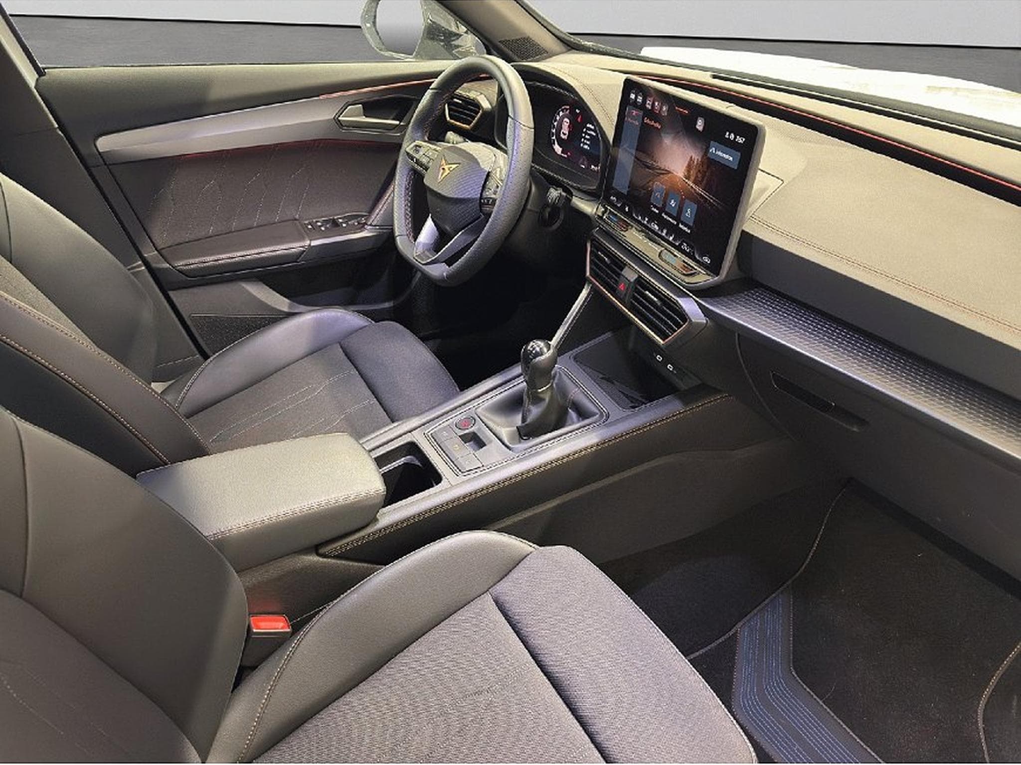 Cupra Formentor (2025) - Photo 20