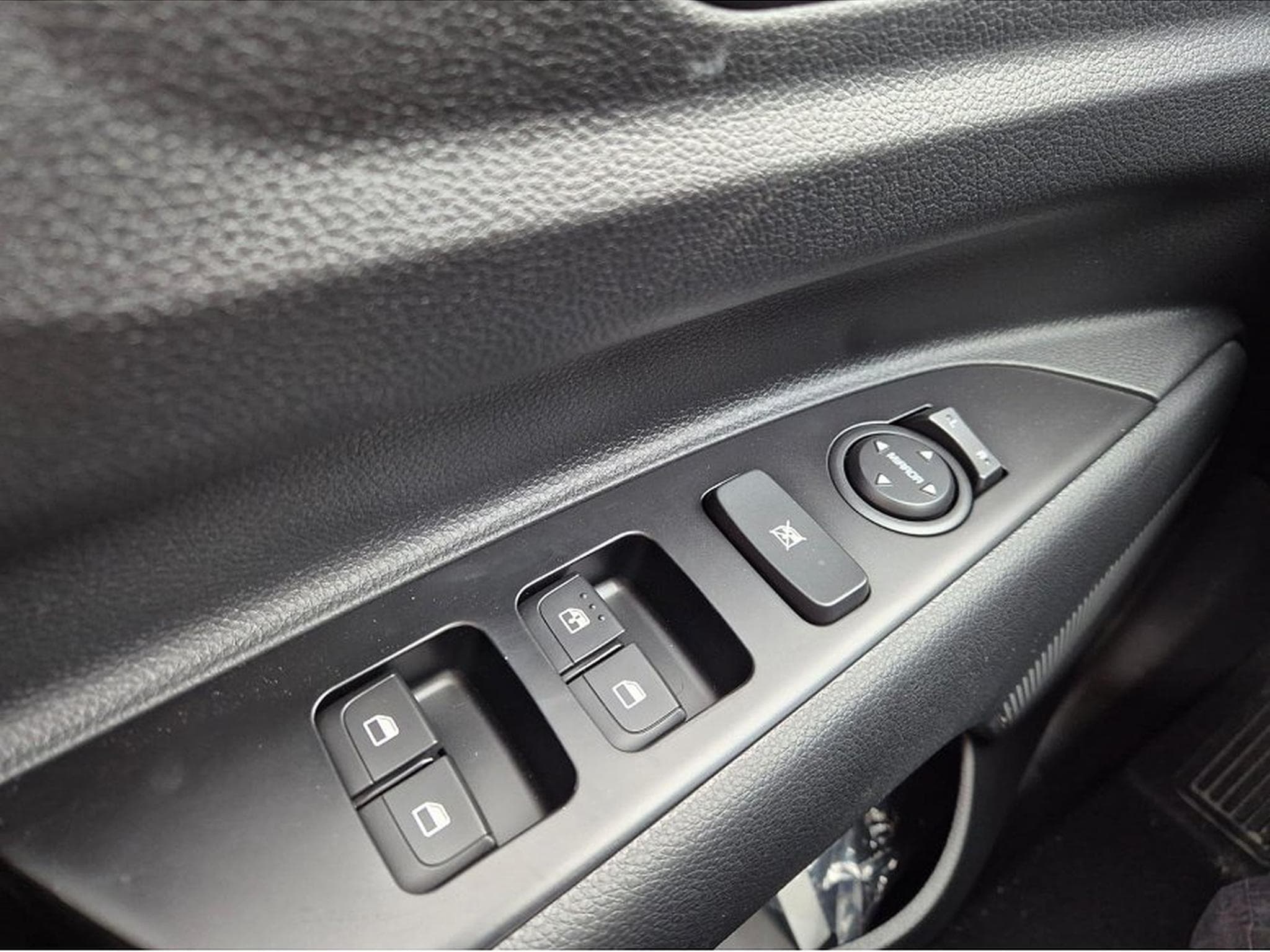 Kia Stonic (2026) - Foto 13