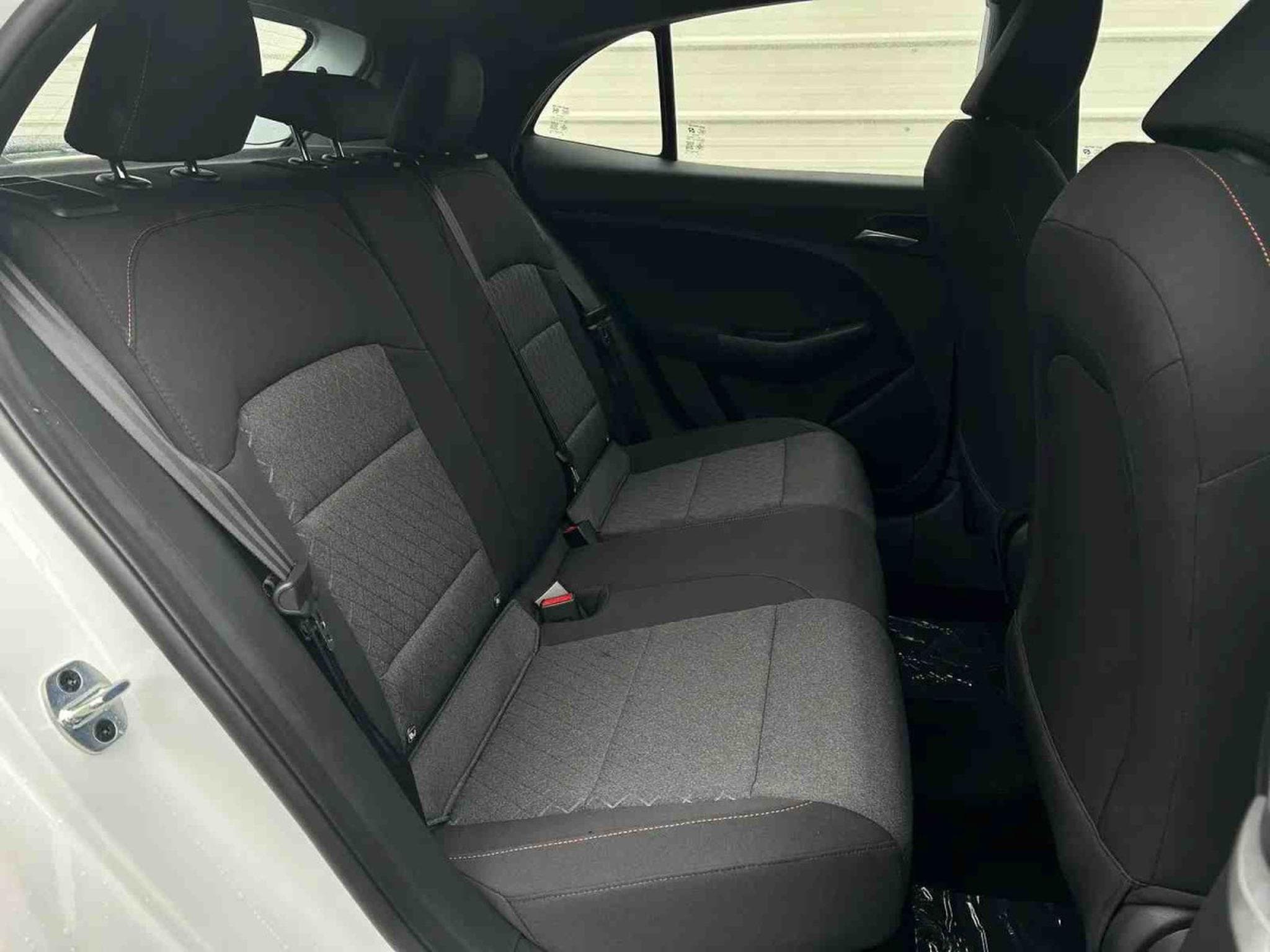 MG MG3 1.5 T-GDI 116 Comfort (2025) - Photo 14