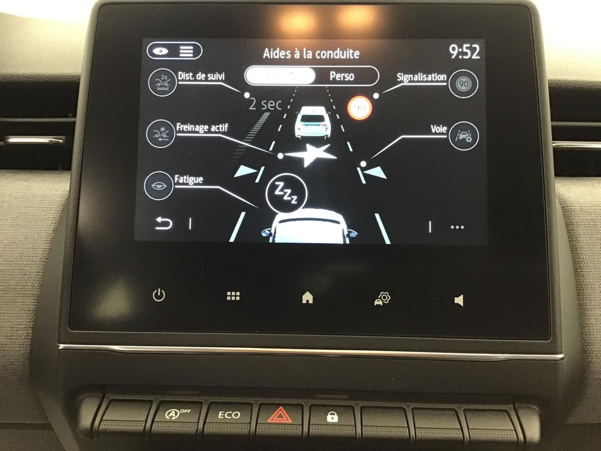 Renault Clio 1.5 dCi 101  Evolution (2025) - Photo 18