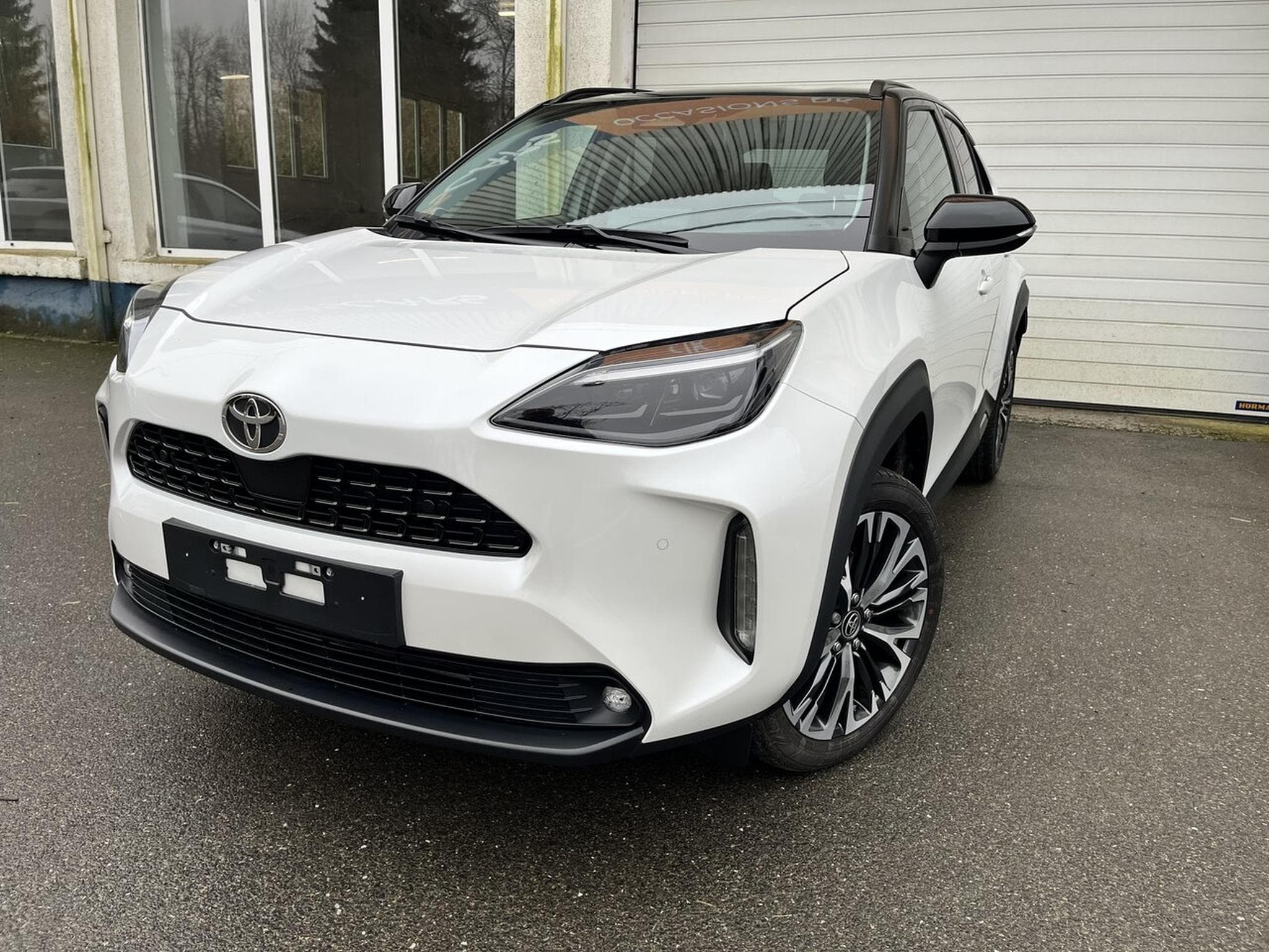 Toyota Yaris Cross 1.5 hybride 130 ch Dynamique + (2024) - Photo 10