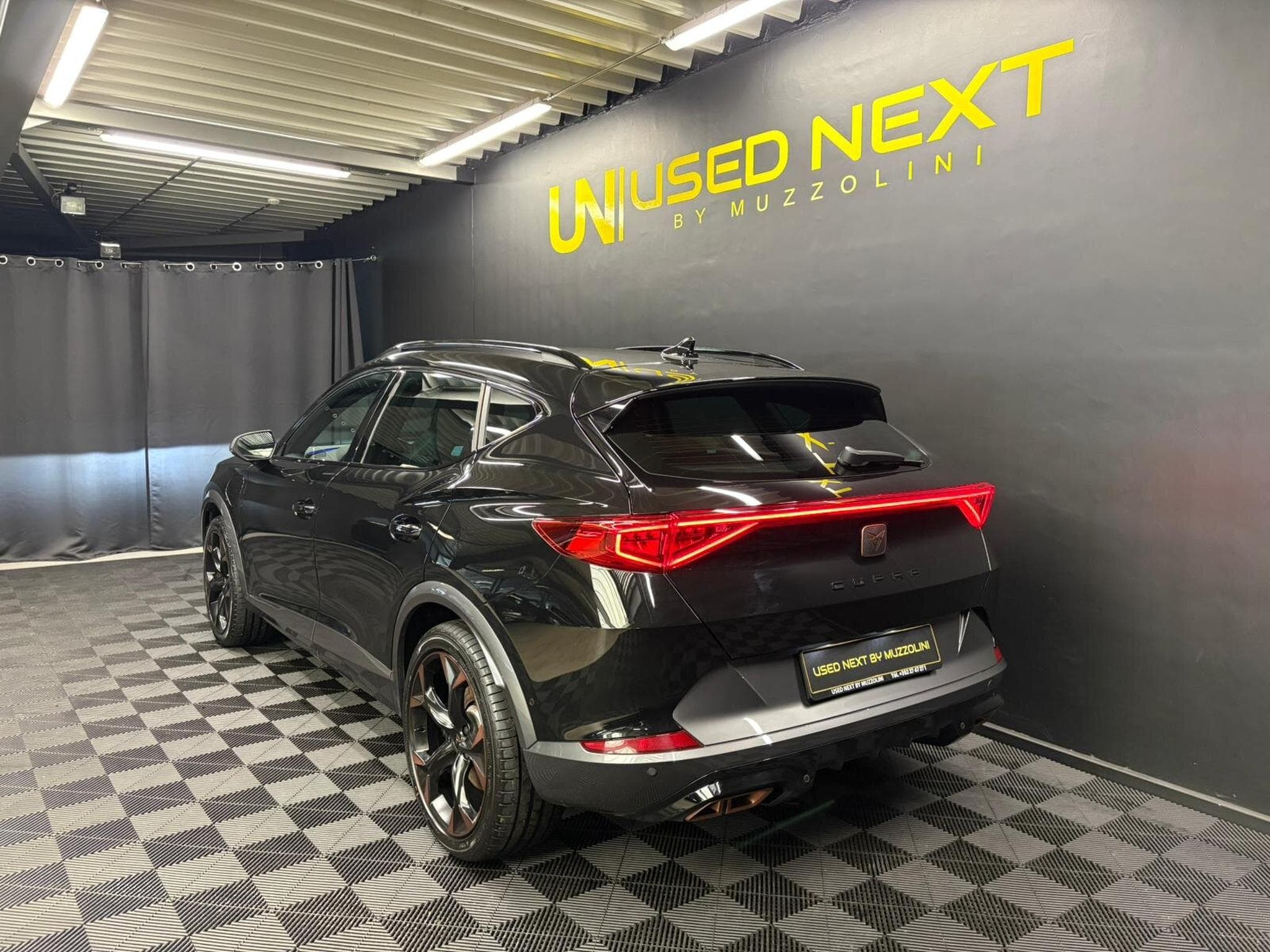 Cupra Formentor 1.4 hybride rechargeable 245 CV DSG6 (2023) - Foto 5