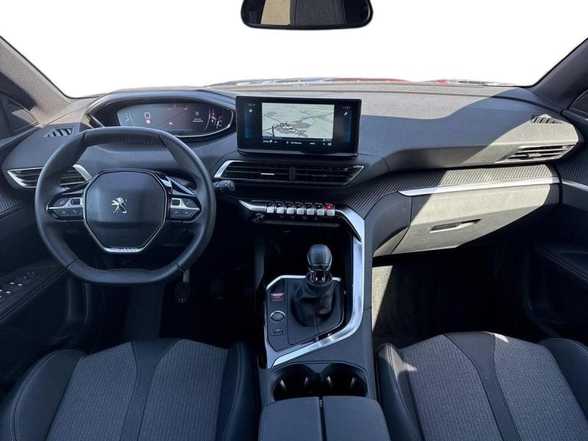 PEUGEOT 3008 1.2 PureTech 130ch S&S Allure Pack (2024) - Photo 2