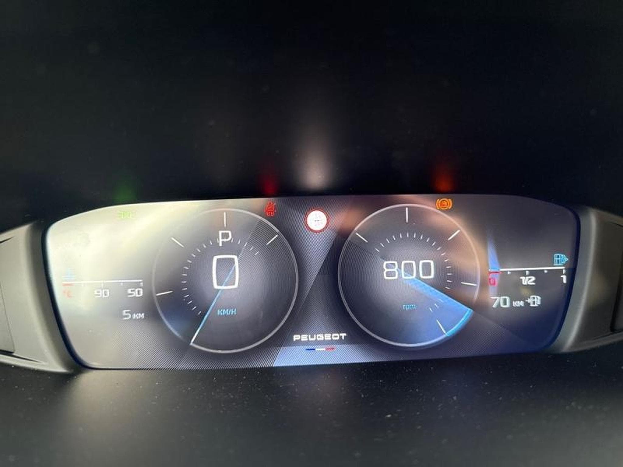 PEUGEOT 308 1.5 BlueHDi 130ch S&S Allure EAT8 (2025) - Photo 4