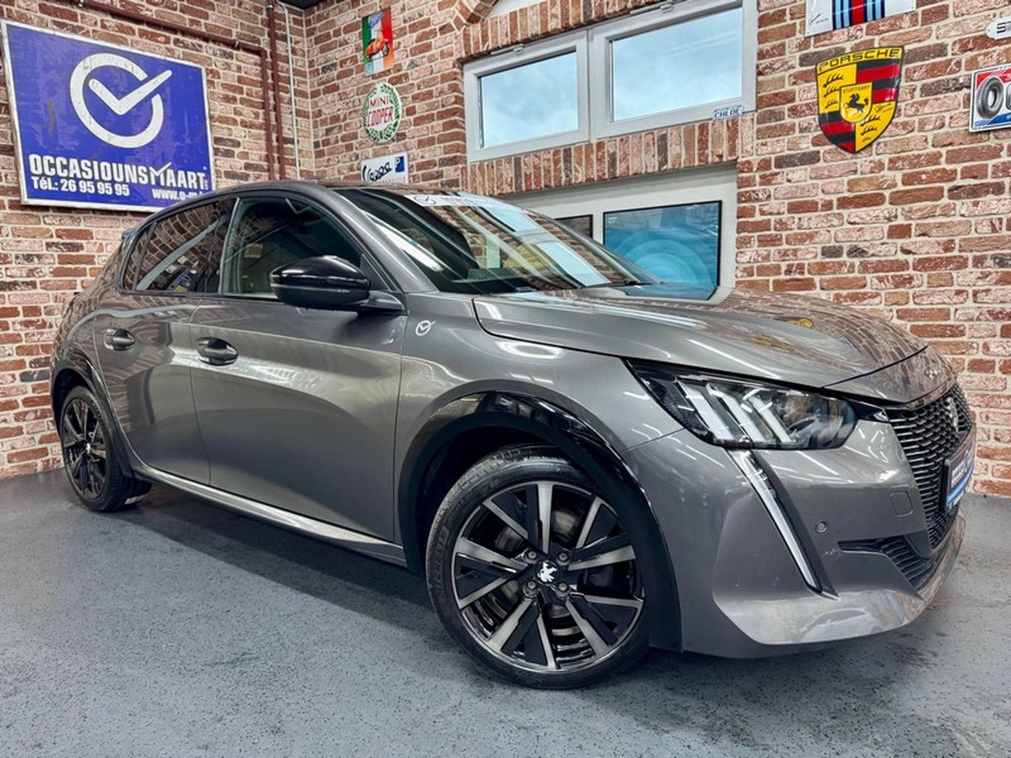 Peugeot 208 208 131cv Auto GT Navig/SiègCh/ClimA/Cam/Temp (2023) - Photo 1