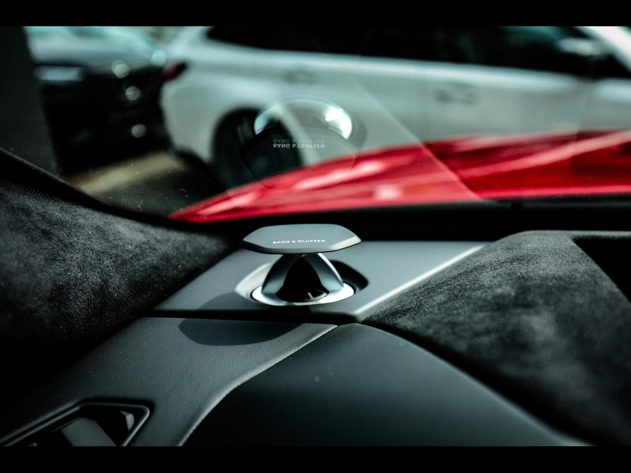 Lamborghini Urus 4.0 V8 S (666 CH) - ROSSO EFESTO (2023) - Photo 25