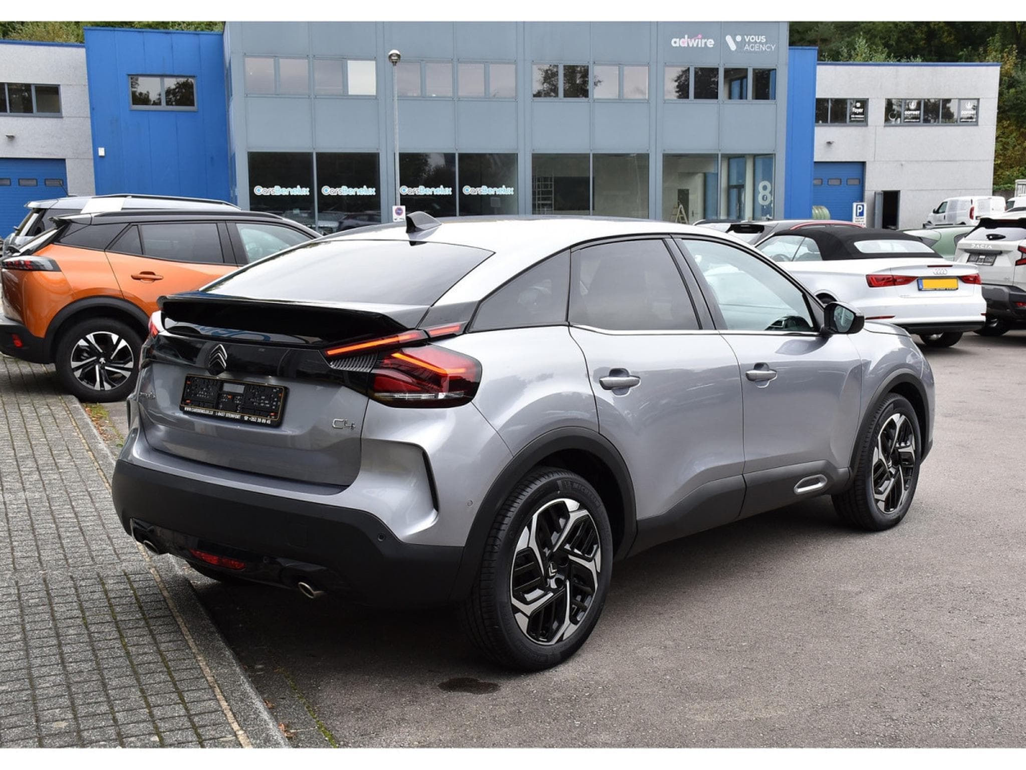 Citroën C4 1.2 PureTech 130 Max CUIR CAM360 HUD SIDE LANE GPS 1° MAIN (2024) - Foto 4