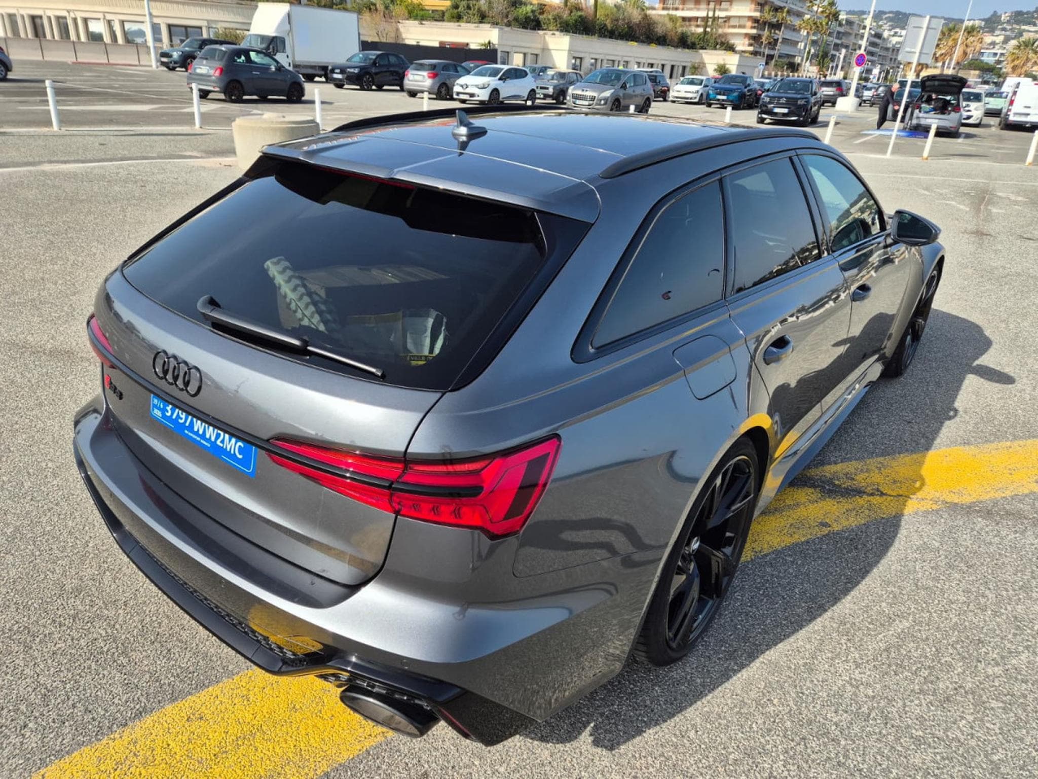Audi RS6 Pack RS carbon, ceramic, B&O, TO, full options (2021) - Photo 9