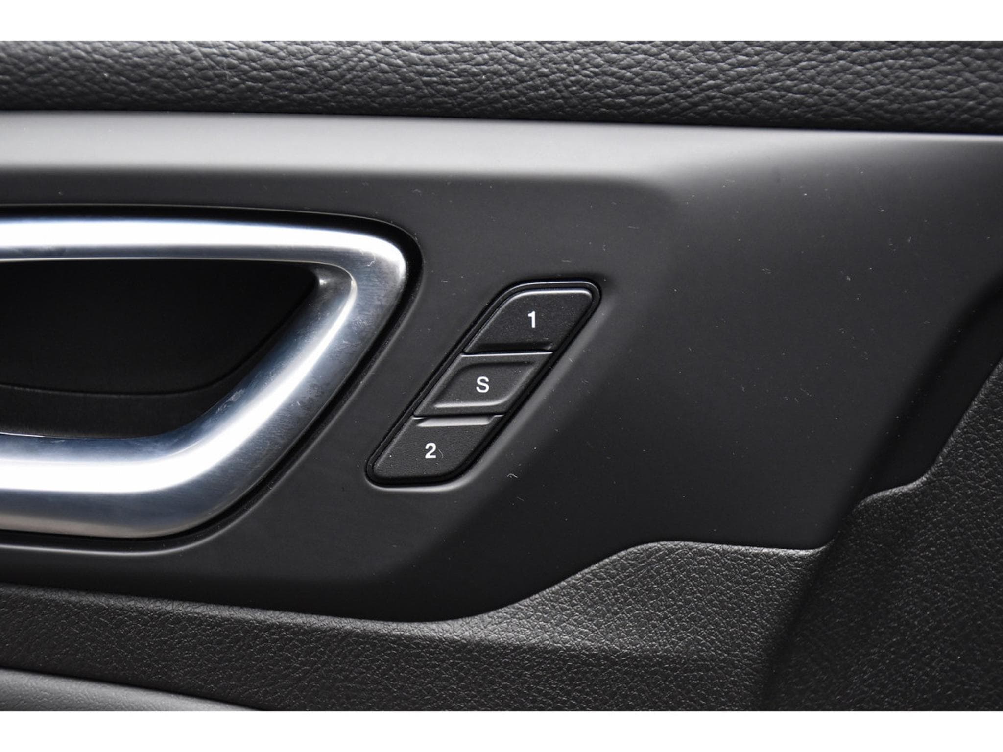 Jeep Compass 1.3 Turbo T4 PHEV eAWD Trailhawk CUIR MEMO LANE CAM 1° MAIN (2024) - Photo 19