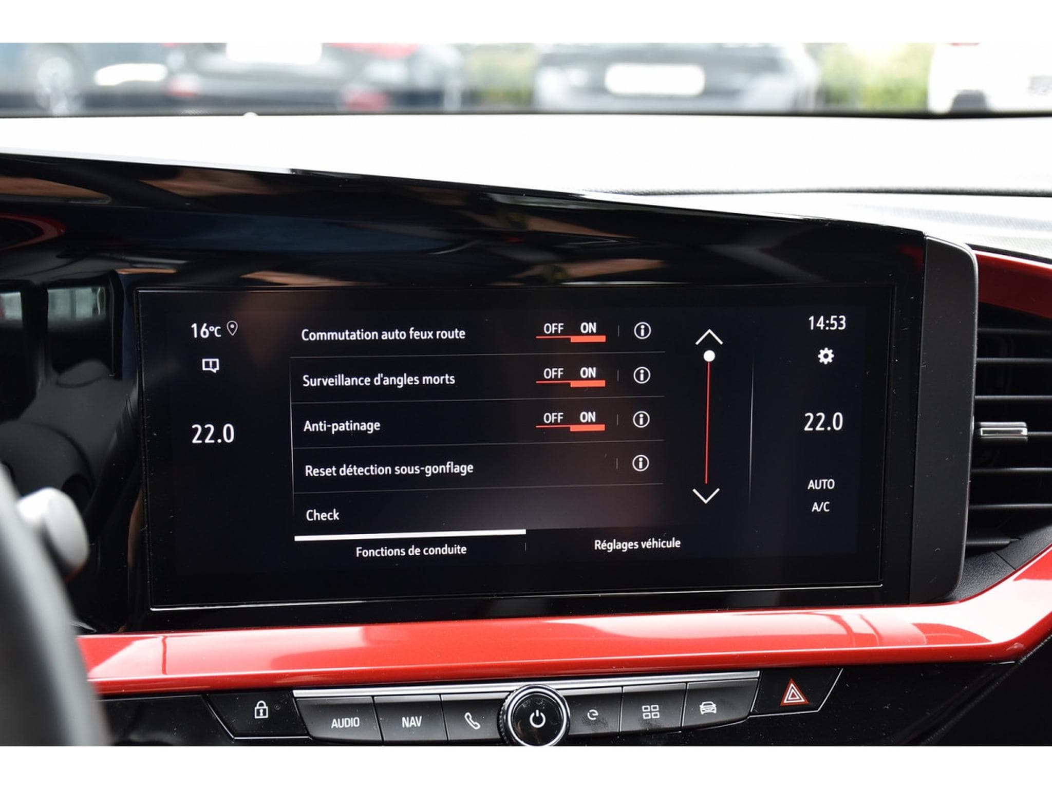 Opel Mokka 136 GS REGUL GPS LANE SIDE CAM 1° MAIN (2023) - Photo 12