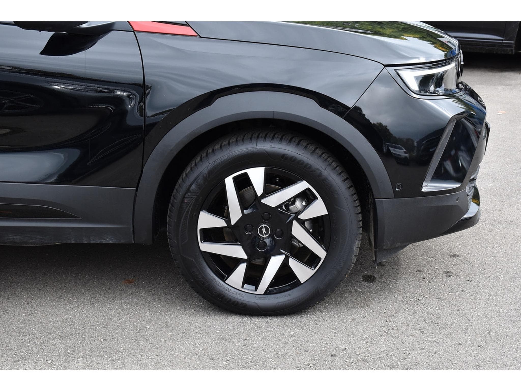 Opel Mokka 136 GS REGUL GPS LANE SIDE CAM 1° MAIN (2023) - Photo 4