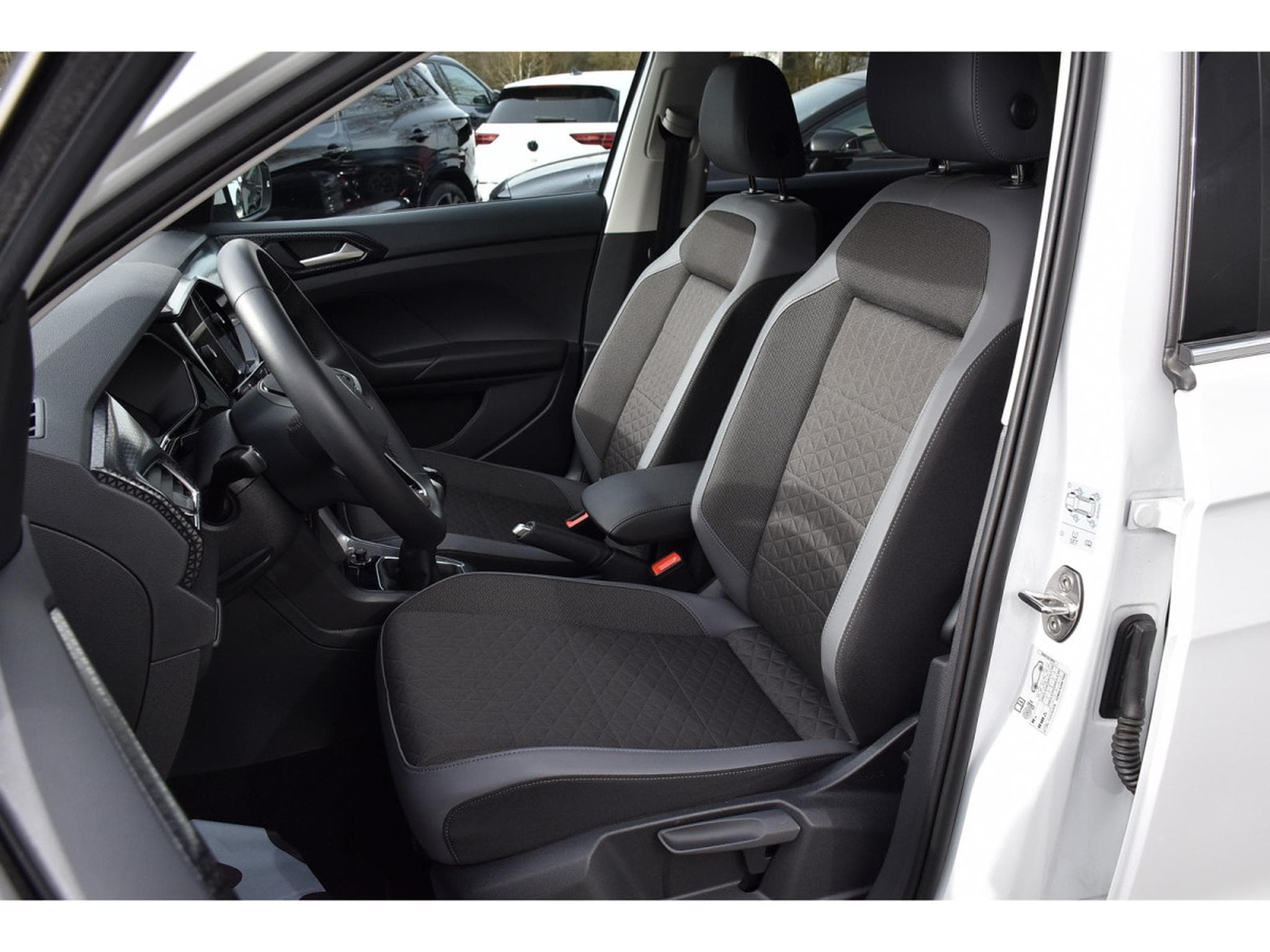 VW T-Cross 1.0 TSI Style ACC LANE SIDE GPS CAM 1° MAIN (2022) - Photo 6