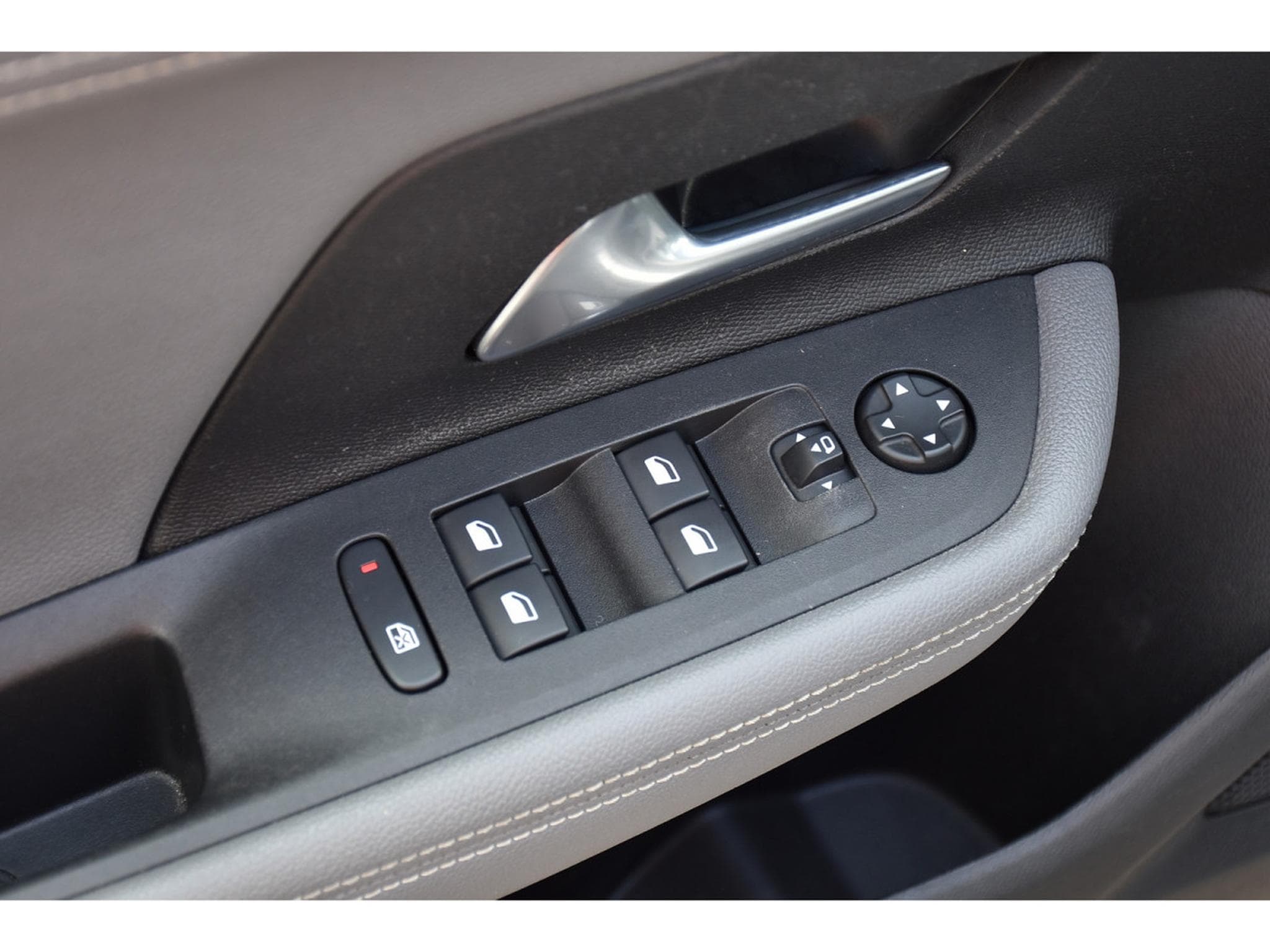 Opel Mokka 1.2 Turbo GS EAT8 SG CHFF ACC SIDE GPS CAM 1° MAIN (2024) - Photo 21