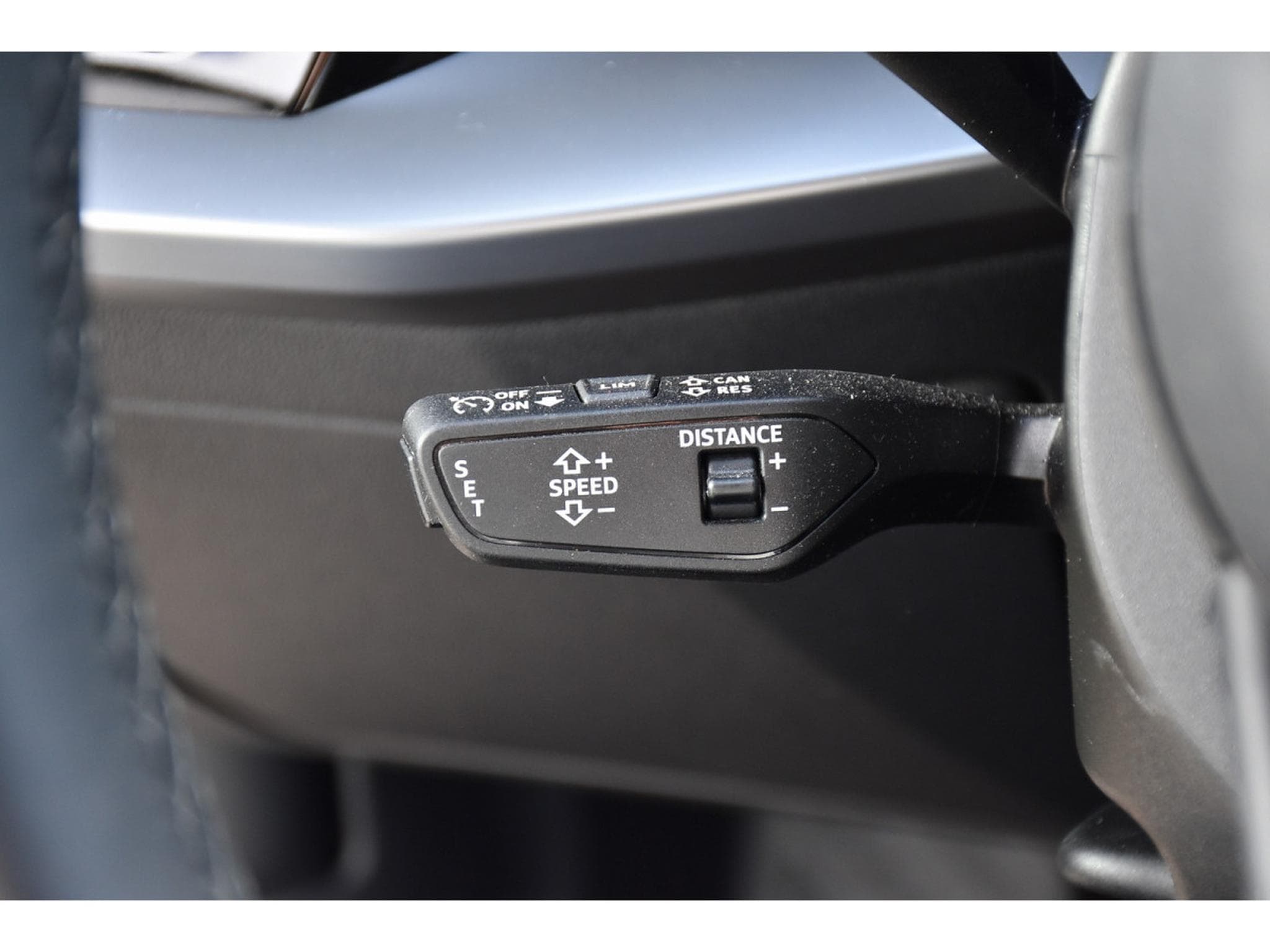 Audi A3 Sportback 40 TFSIe PHEV S-Tronic REGUL GPS LANE PARK 1° MAIN (2024) - Photo 20