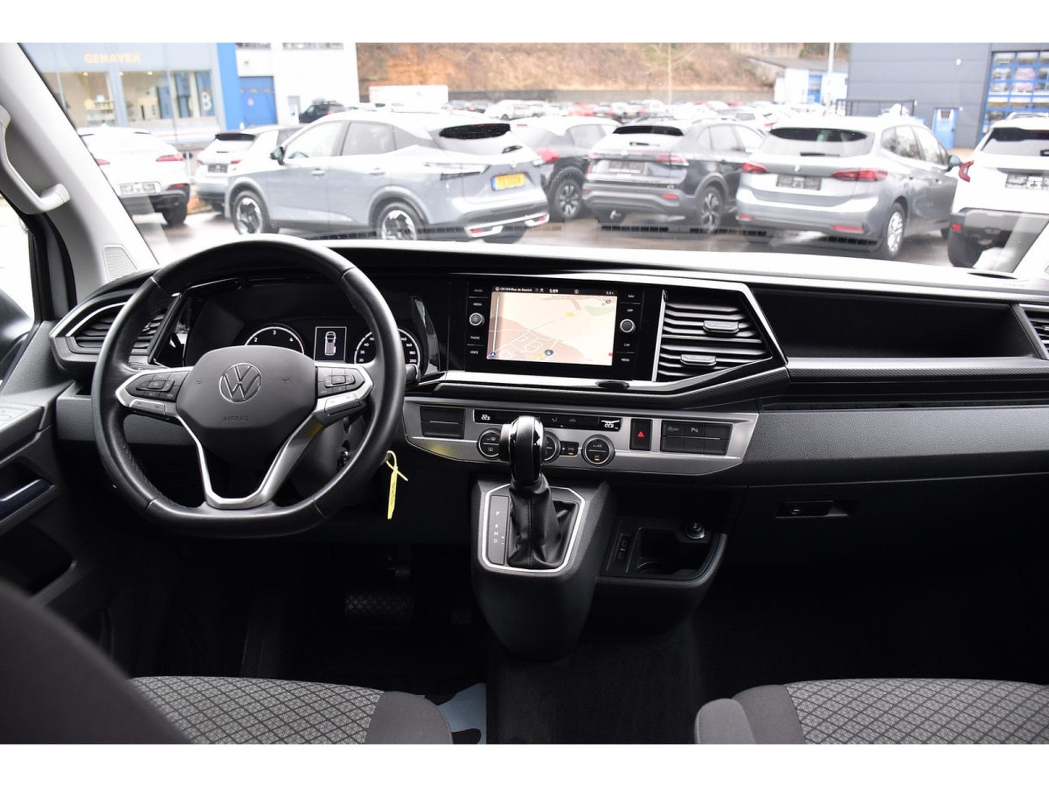 VW T6.1 2.0 TDI Bulli DSG 7PL. ACC SIDE GPS CAM ATT RMQ LED (2021) - Photo 10