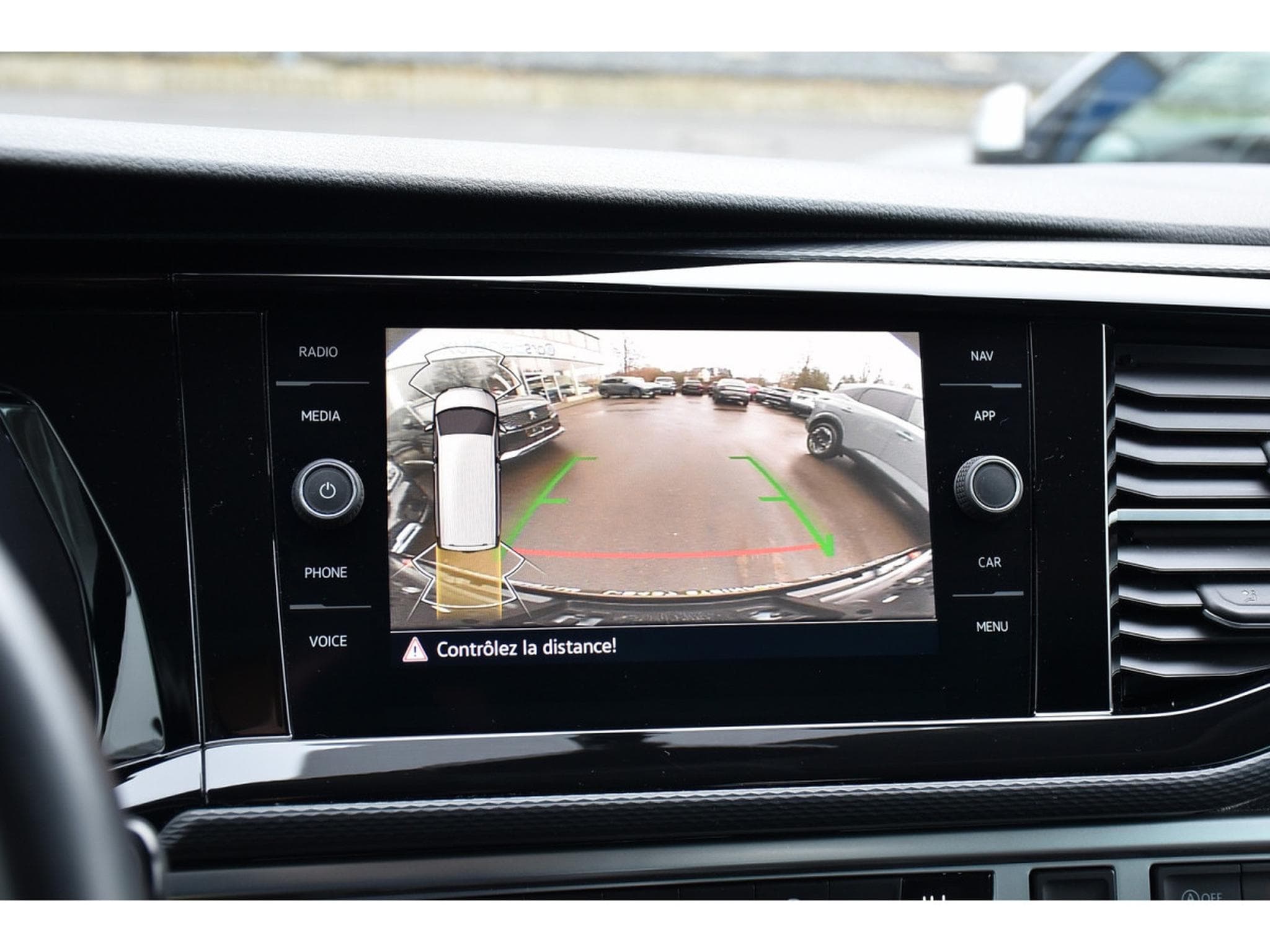 VW T6.1 2.0 TDI Bulli DSG 7PL. ACC SIDE GPS CAM ATT RMQ LED (2021) - Photo 18