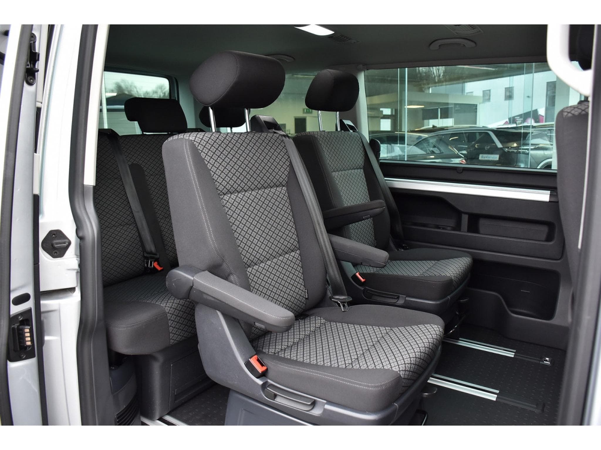 VW T6.1 2.0 TDI Bulli DSG 7PL. ACC SIDE GPS CAM ATT RMQ LED (2021) - Photo 8