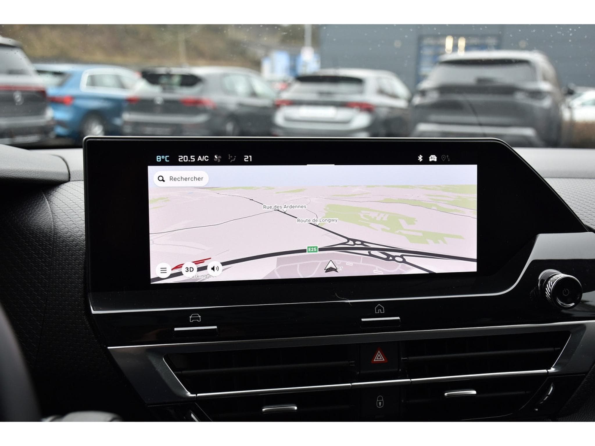 Citroën C4 X 1.2 PureTech Shine EAT8 TOIT PANO CUIR ACC SIDE CAM 1° MAIN (2023) - Photo 11