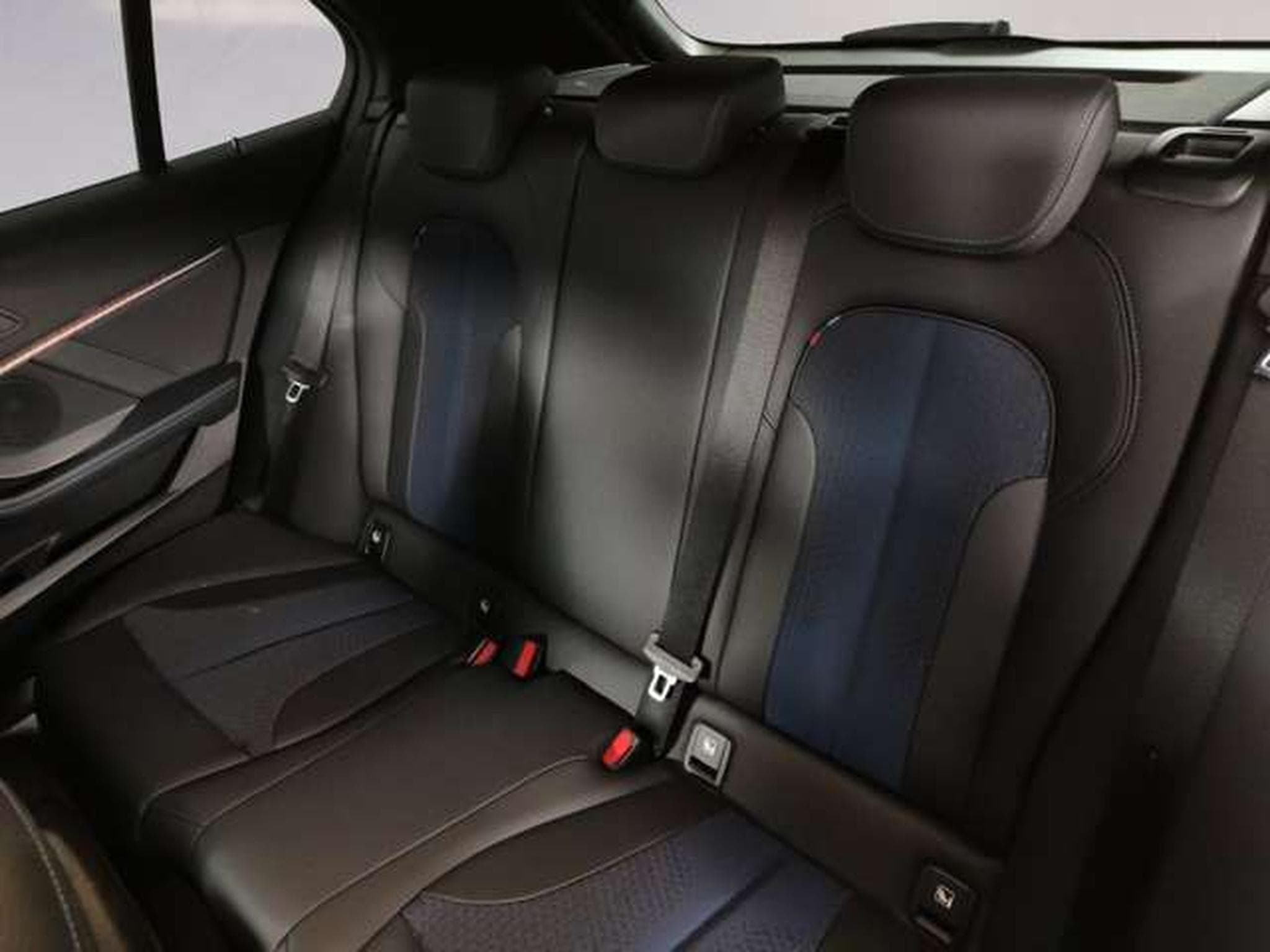 BMW 118 i DAB LED (2021) - Photo 8