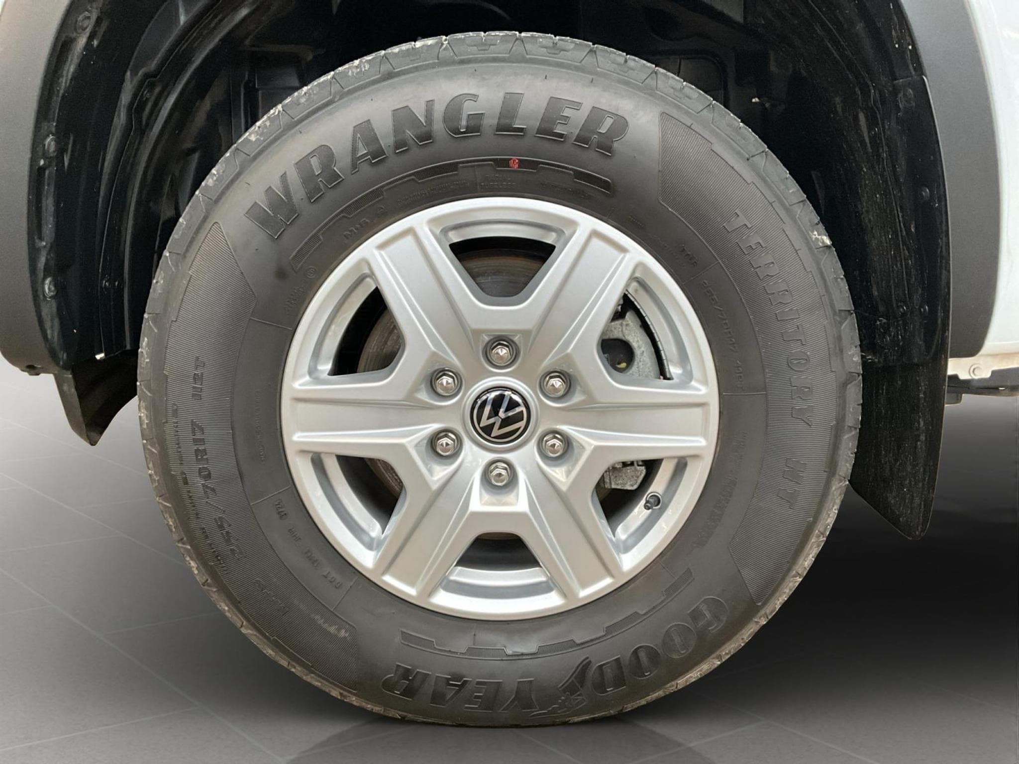 VW Amarok DC-Life+AUT.+4x4+P.Info+AHK (2025) - Foto 10