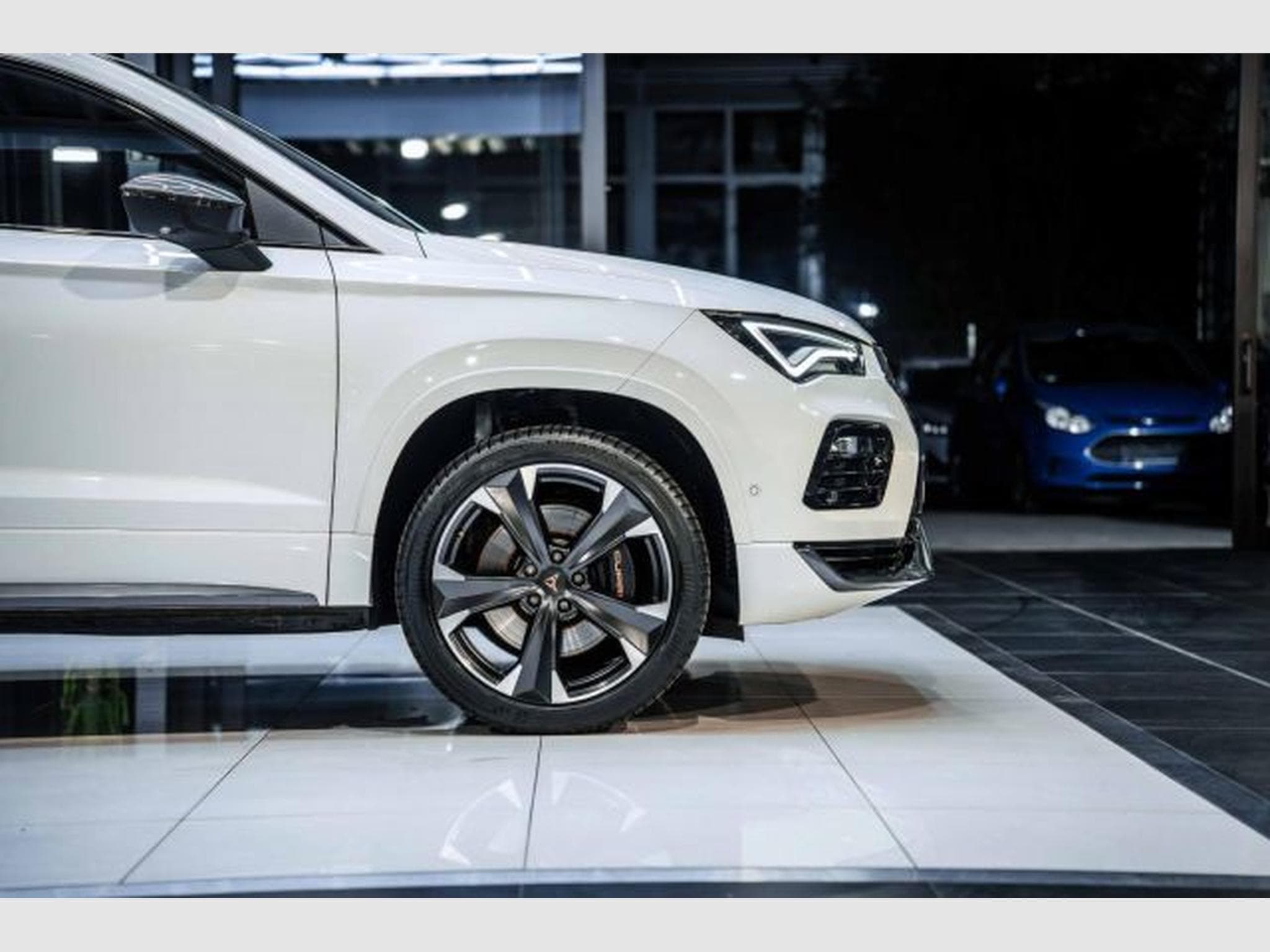 Cupra Ateca Ateca VZ 4Drive 2.0 TSI DSG NAVI RFK LED SHZG (2024) - Photo 10