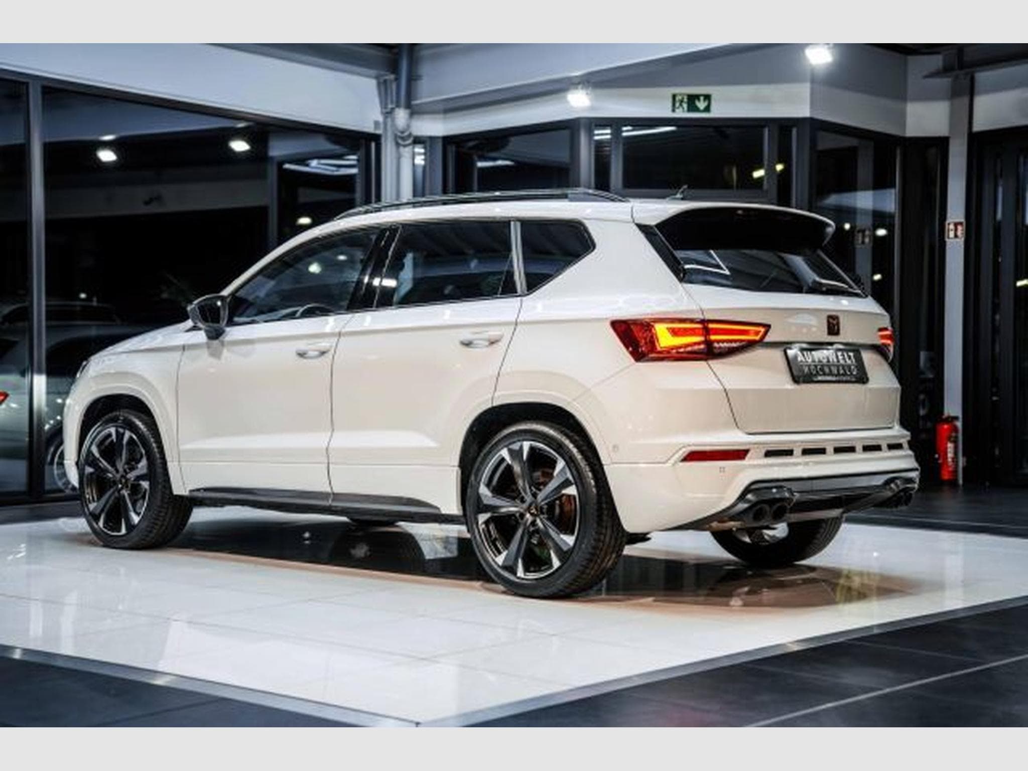 Cupra Ateca Ateca VZ 4Drive 2.0 TSI DSG NAVI RFK LED SHZG (2024) - Photo 12