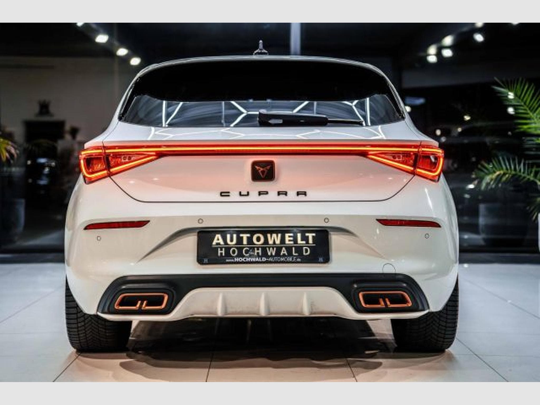 Cupra Leon Leon VZ 1.4 e-Hybrid DSG NAVI LED Spur. SHZ PDC (2022) - Photo 13