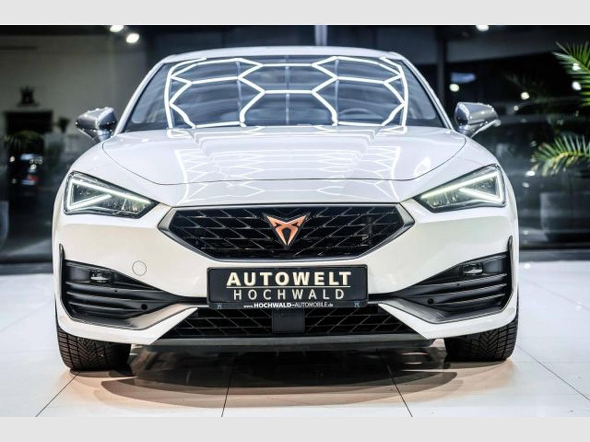 Cupra Leon Leon VZ 1.4 e-Hybrid DSG NAVI LED Spur. SHZ PDC (2022) - Photo 5