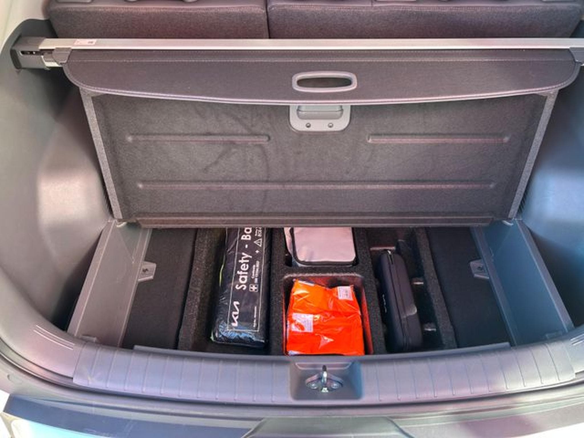 Kia EV3 EV3 81 kW Earth Winter Buisiness Upgrade (2025) - Foto 8