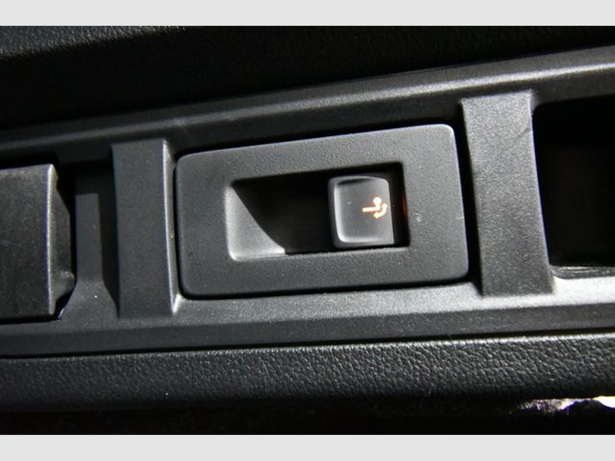 Skoda Octavia Octavia Combi 2.0 TSI RS, AHK, Pano., 19", Canto (2024) - Foto 9