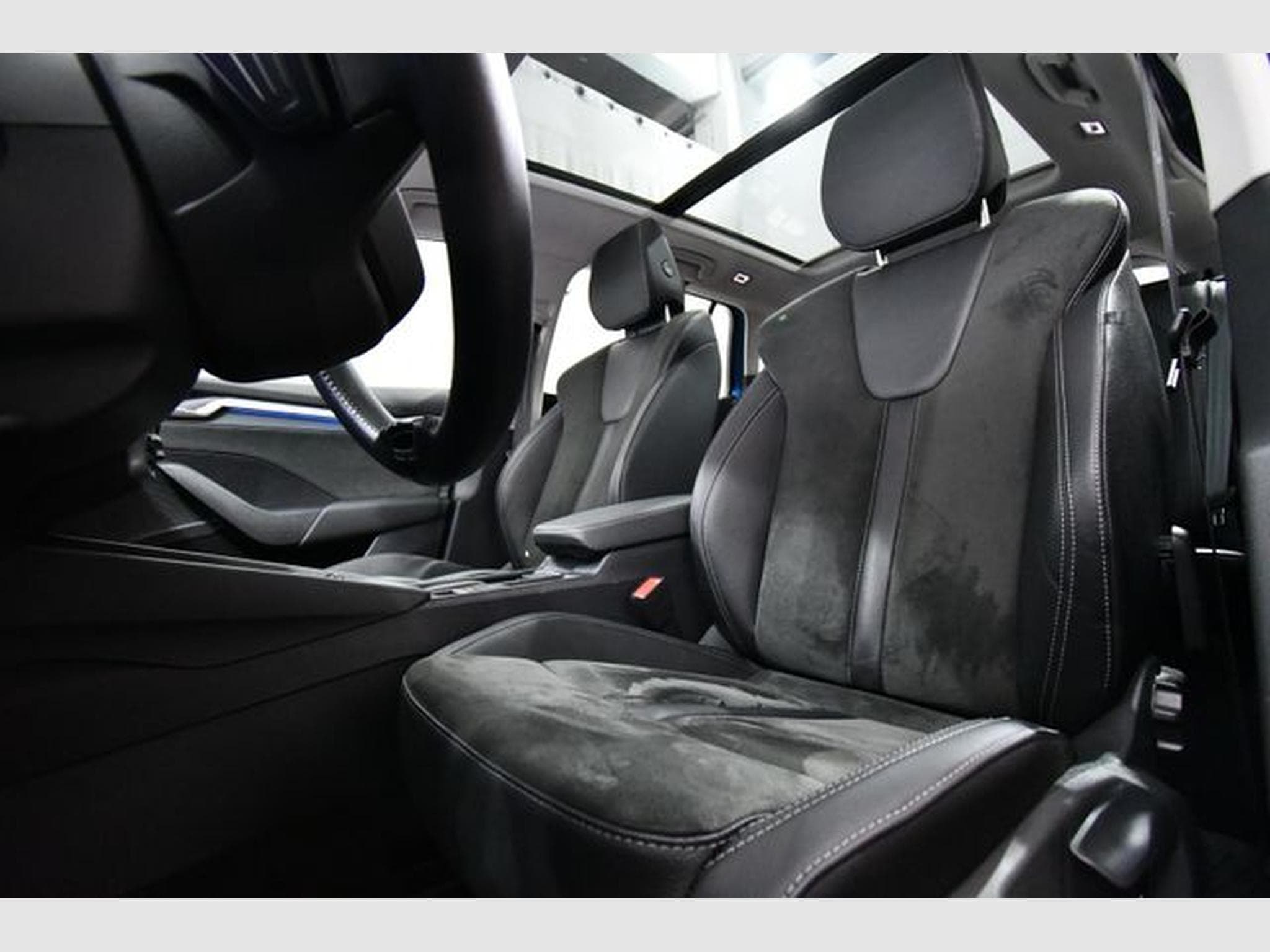 Skoda Octavia Octavia Combi 2.0 TDI Selection, Pano., Stand-Hz (2024) - Foto 6