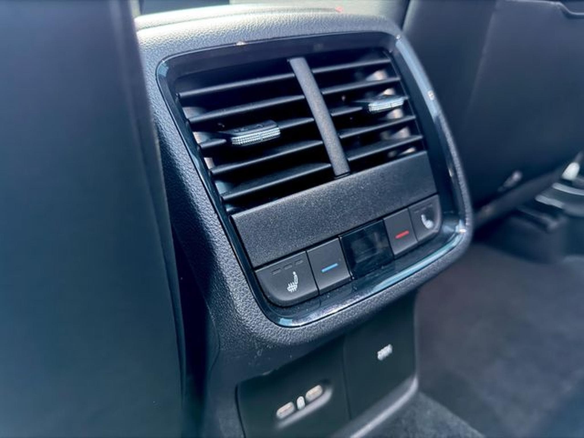 Skoda Octavia Octavia Combi RS 2.0 TSI DSG /MASSAGE/PANO/HUD/ (2020) - Photo 24