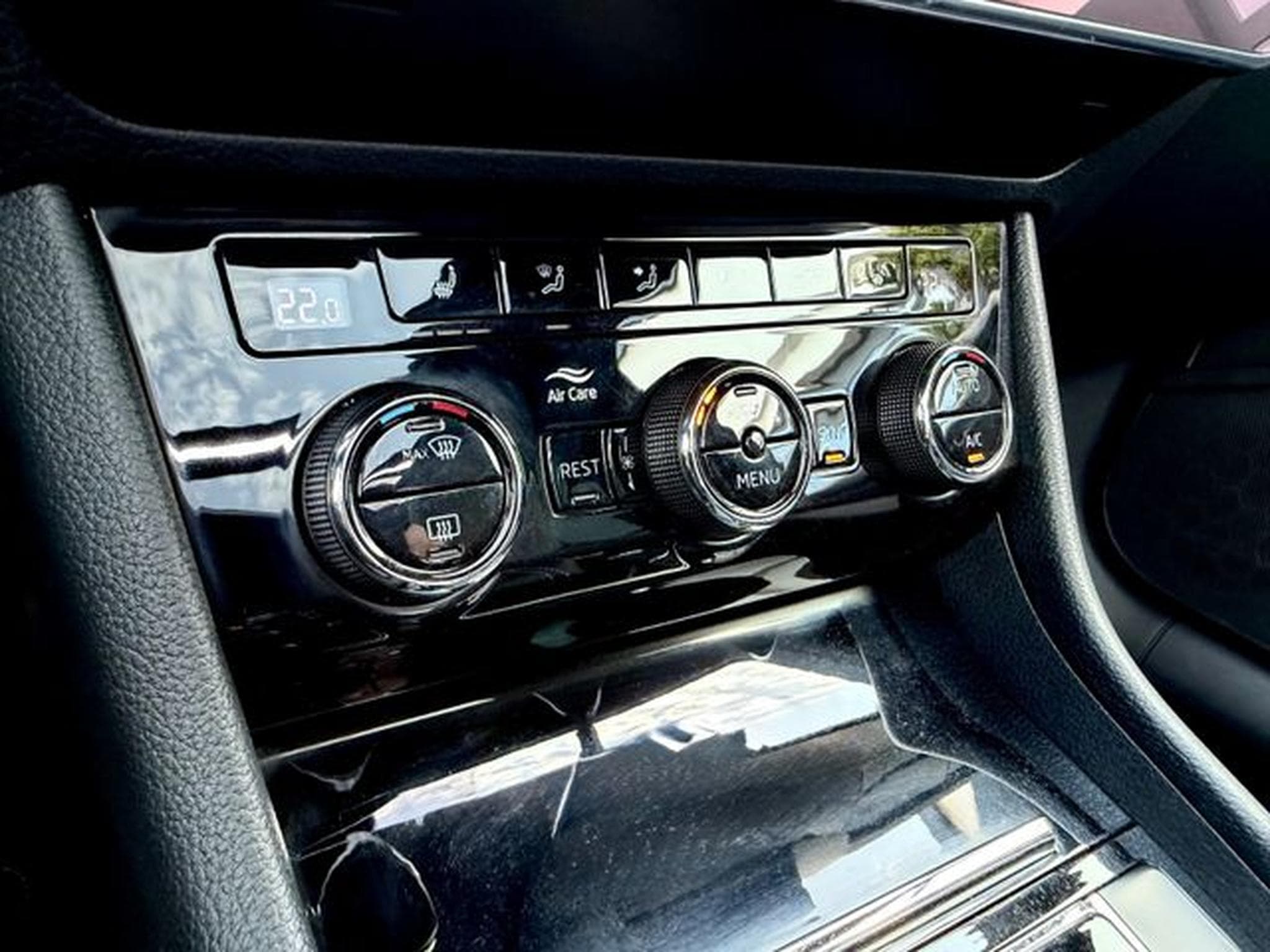 Skoda Superb Superb Combi Sportline 2.0 TSI DSG 4x4 *GARANTIE (2018) - Photo 23