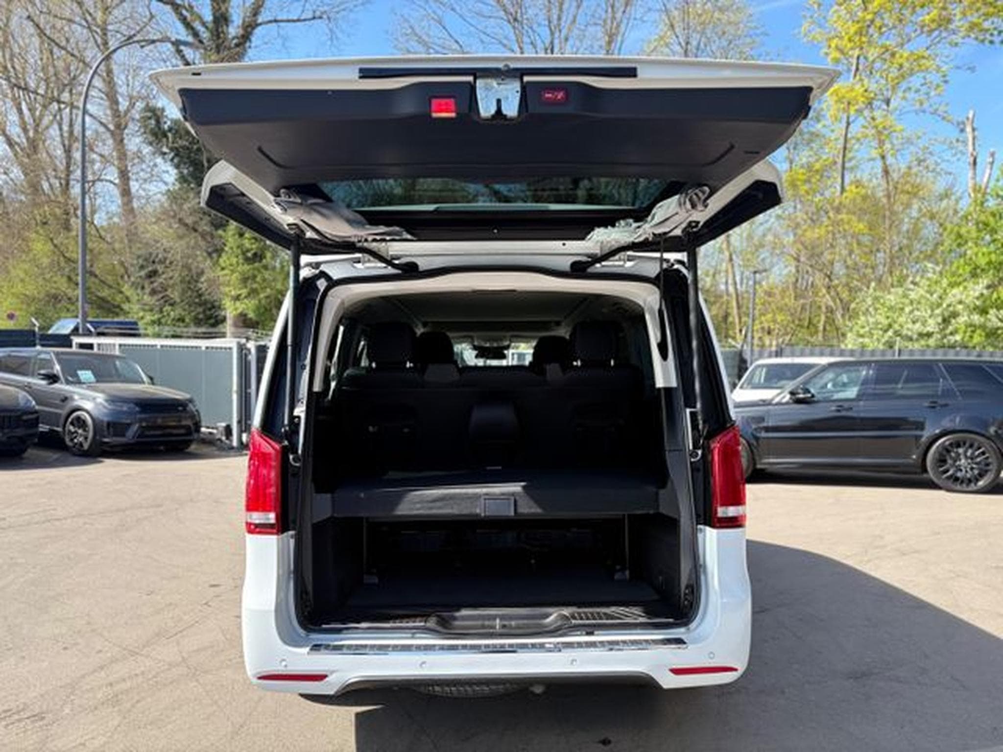 Mercedes V V 250 D LANG *MARCO POLO*AMG LINE*LEDER*STANDH* (2018) - Photo 8