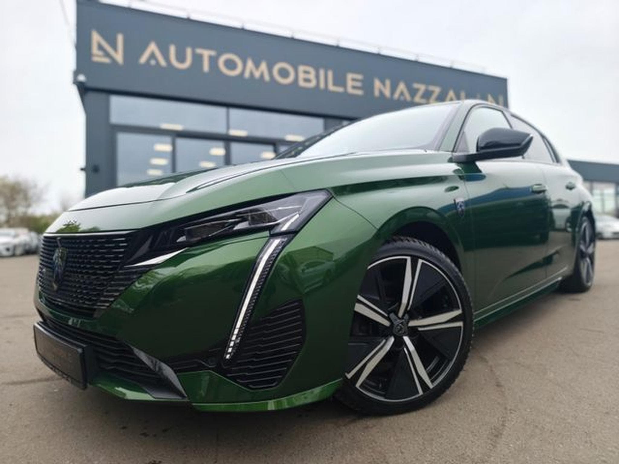 Peugeot 308 308 GT*GT*SOUNDSYSTEM*NAVI*SHZ*KLIMAAUTO* (2023) - Photo 12