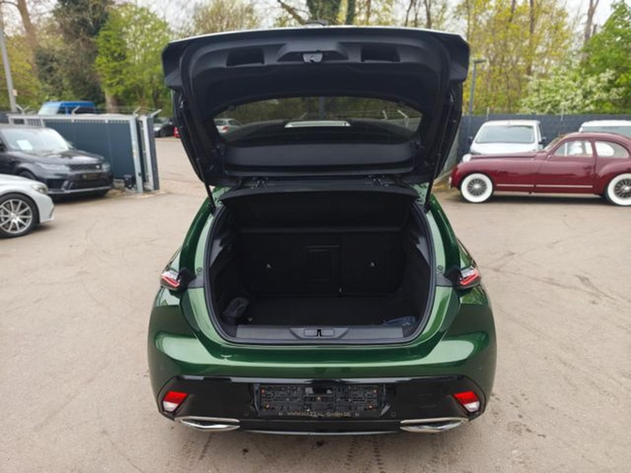 Peugeot 308 308 GT*GT*SOUNDSYSTEM*NAVI*SHZ*KLIMAAUTO* (2023) - Photo 9