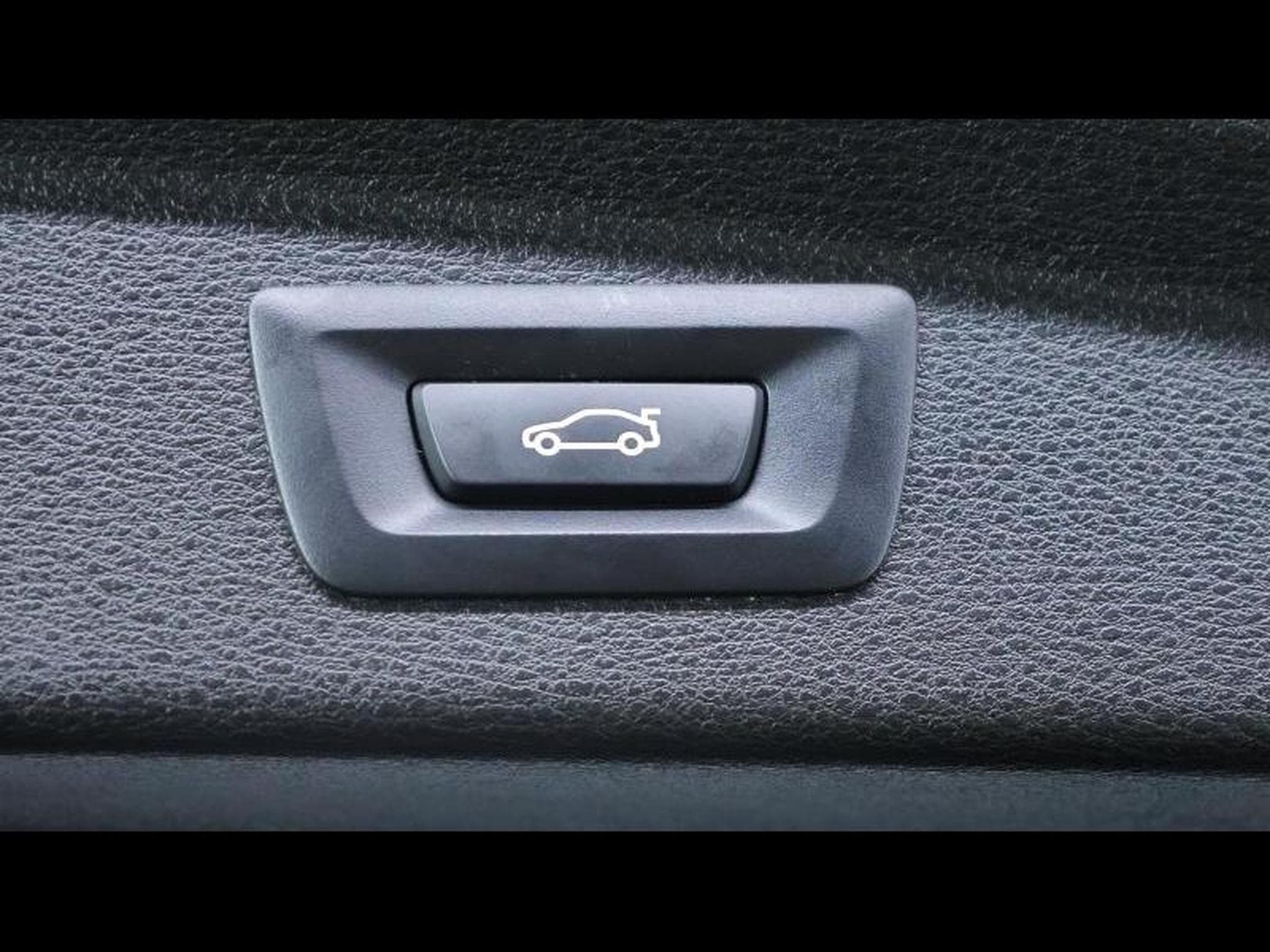 BMW X2 18i sDrive 136cv Steptronic Advantage (2021) - Photo 27