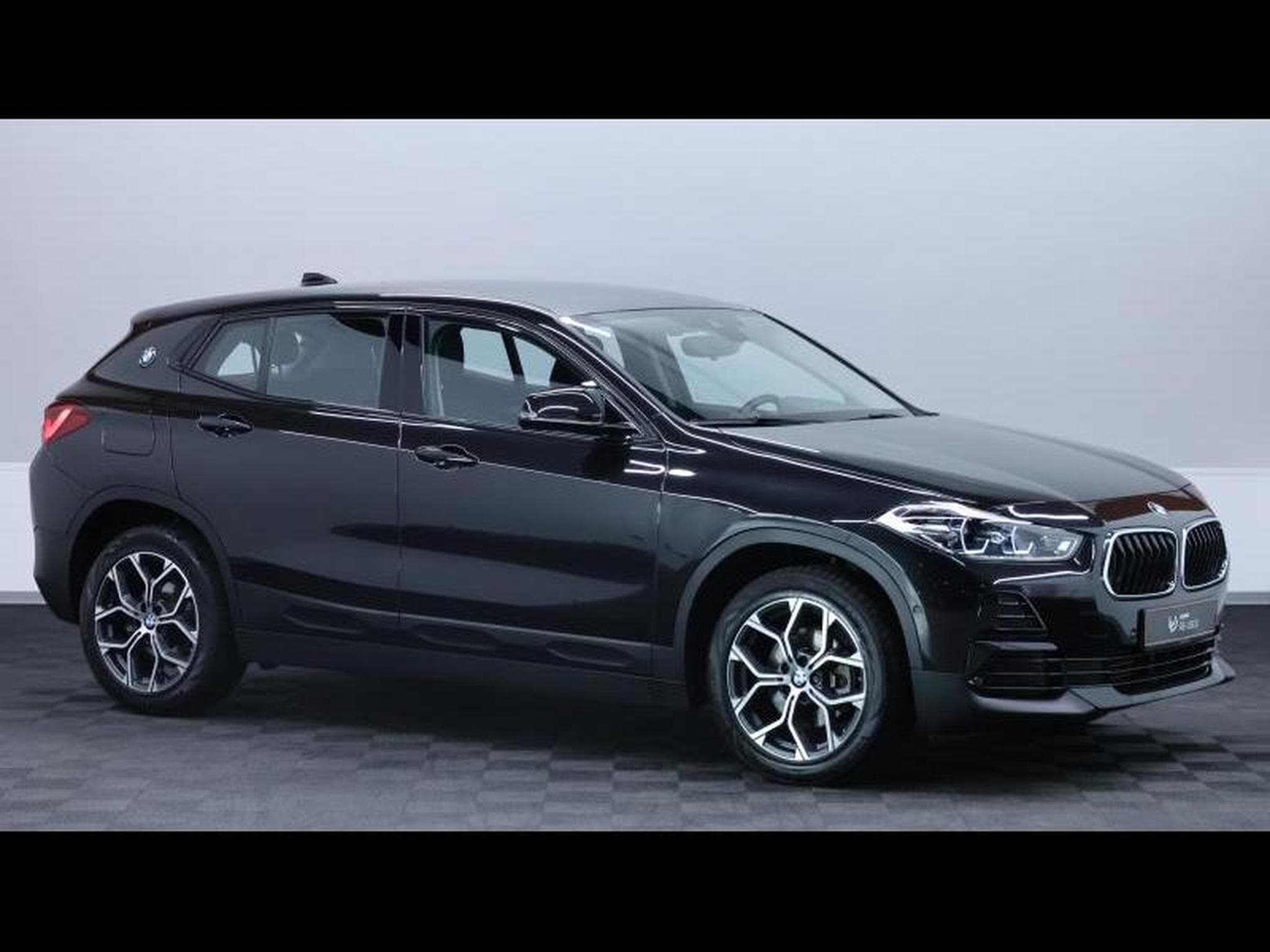 BMW X2 18i sDrive 136cv Steptronic Advantage (2021) - Photo 3
