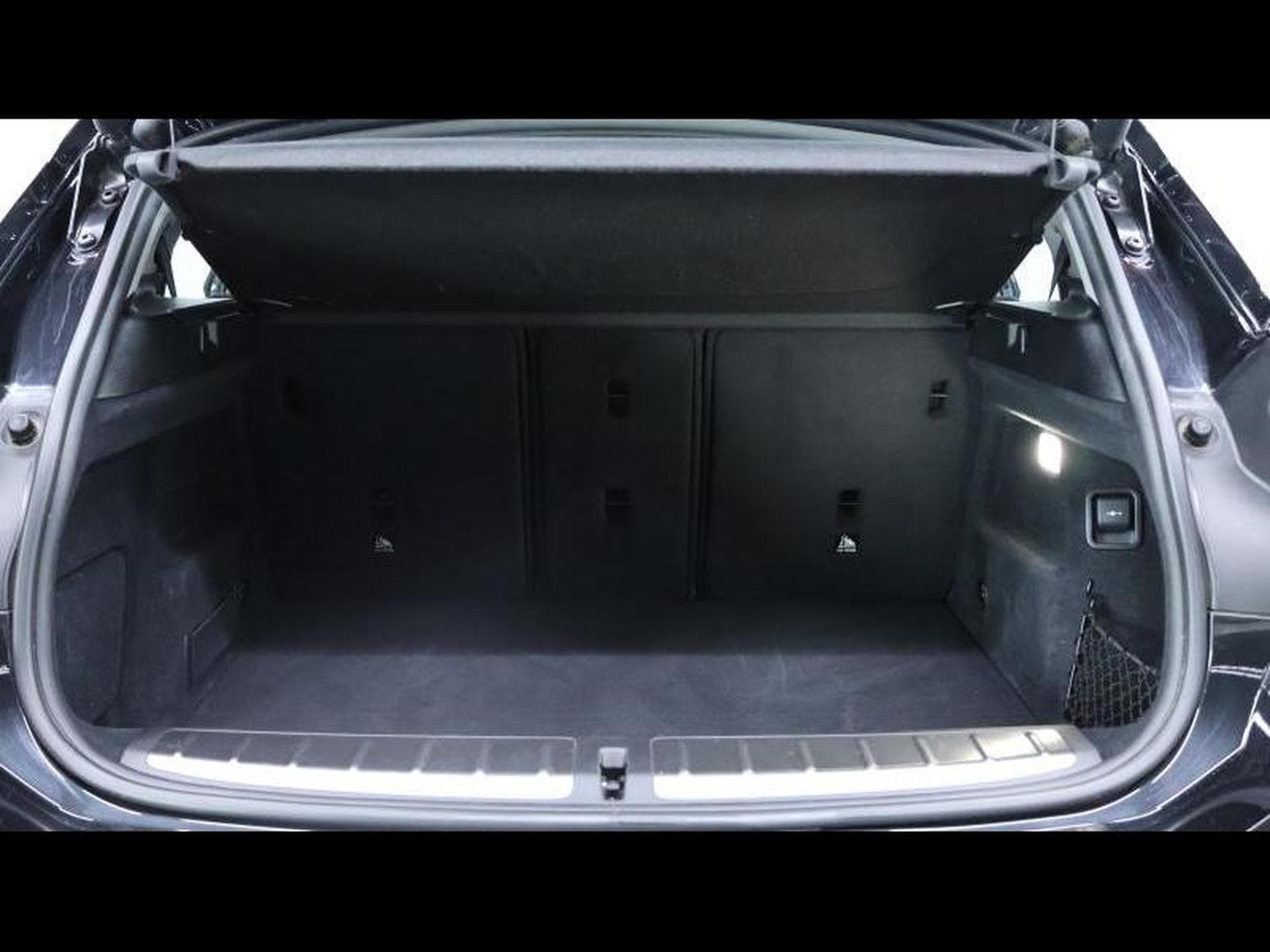 BMW X2 18i sDrive 136cv Steptronic Advantage (2021) - Photo 7