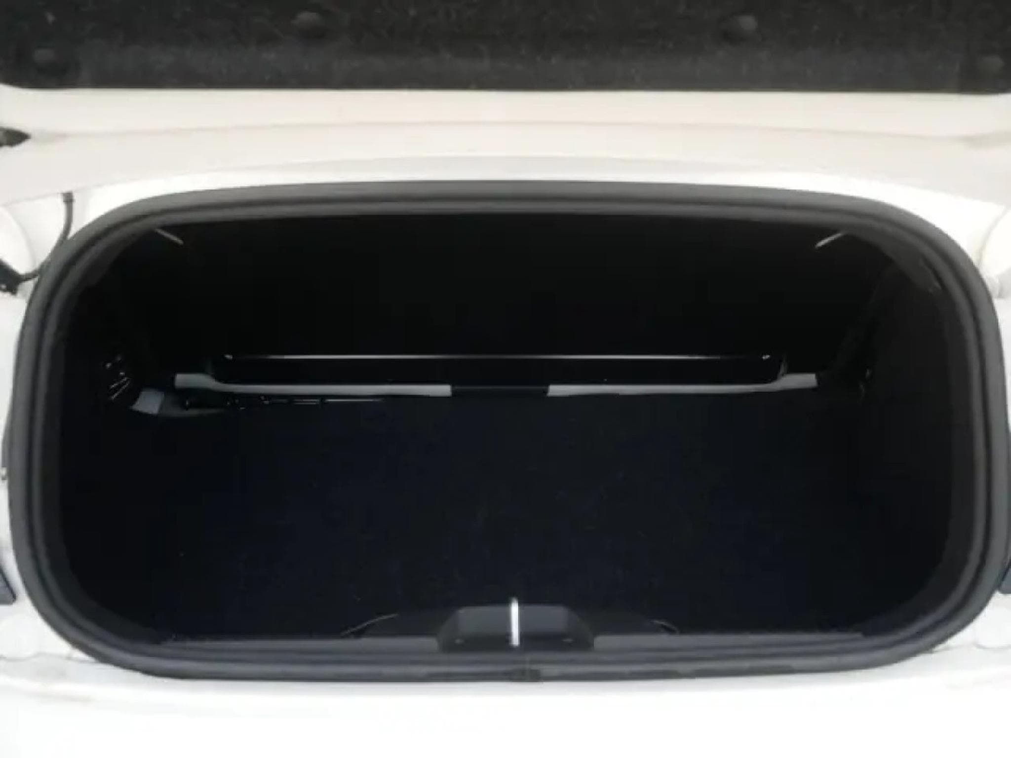 Fiat 500 1.0 GSE HYBRID DOLCEVITA (2022) - Photo 9