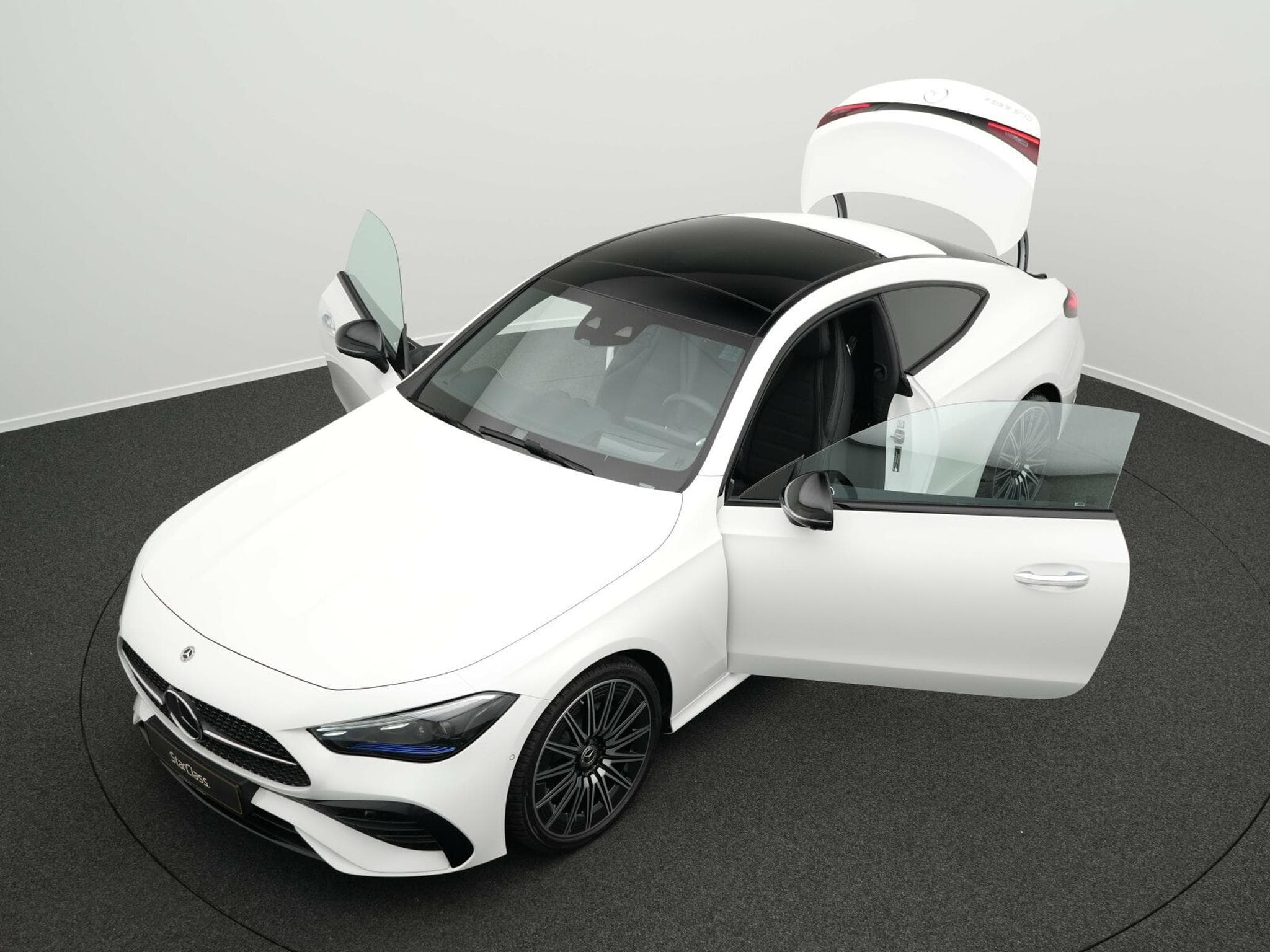 Mercedes CLE 220 d Coupé (2024) - Photo 12