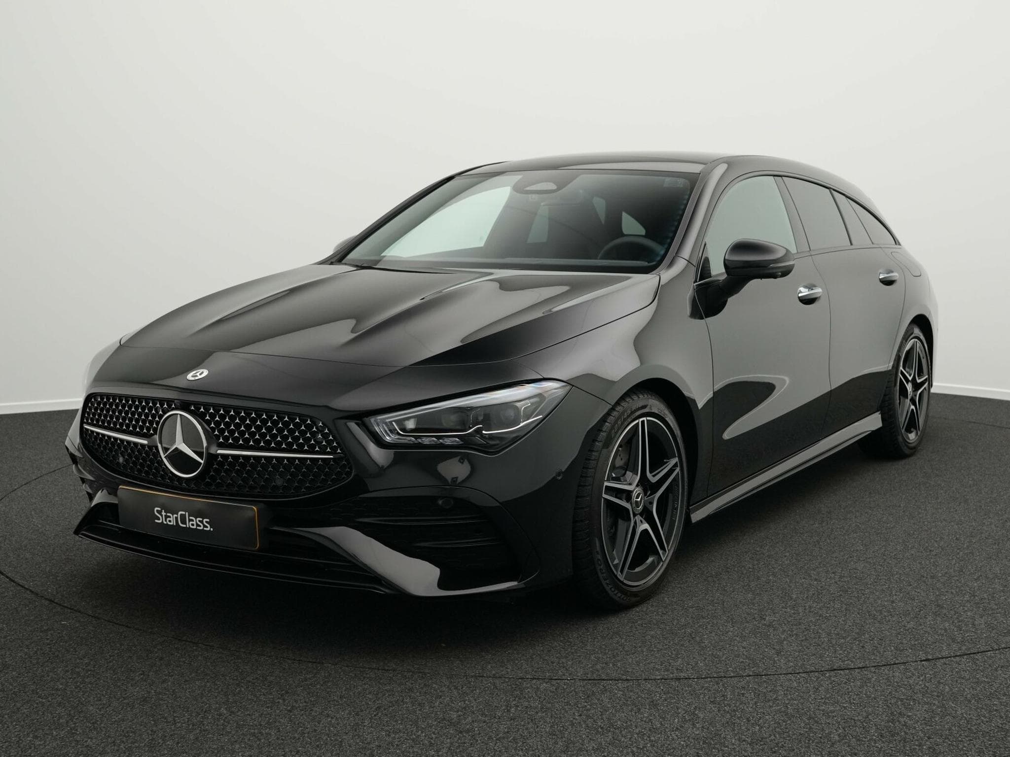 Mercedes CLA 200 CLA 200 d Shooting Brake (2025) - Photo 1
